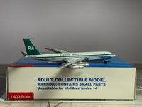 Aeroclassics 1:400 PIA Boeing 707-320 AP-AWY old colors ACAPAWY