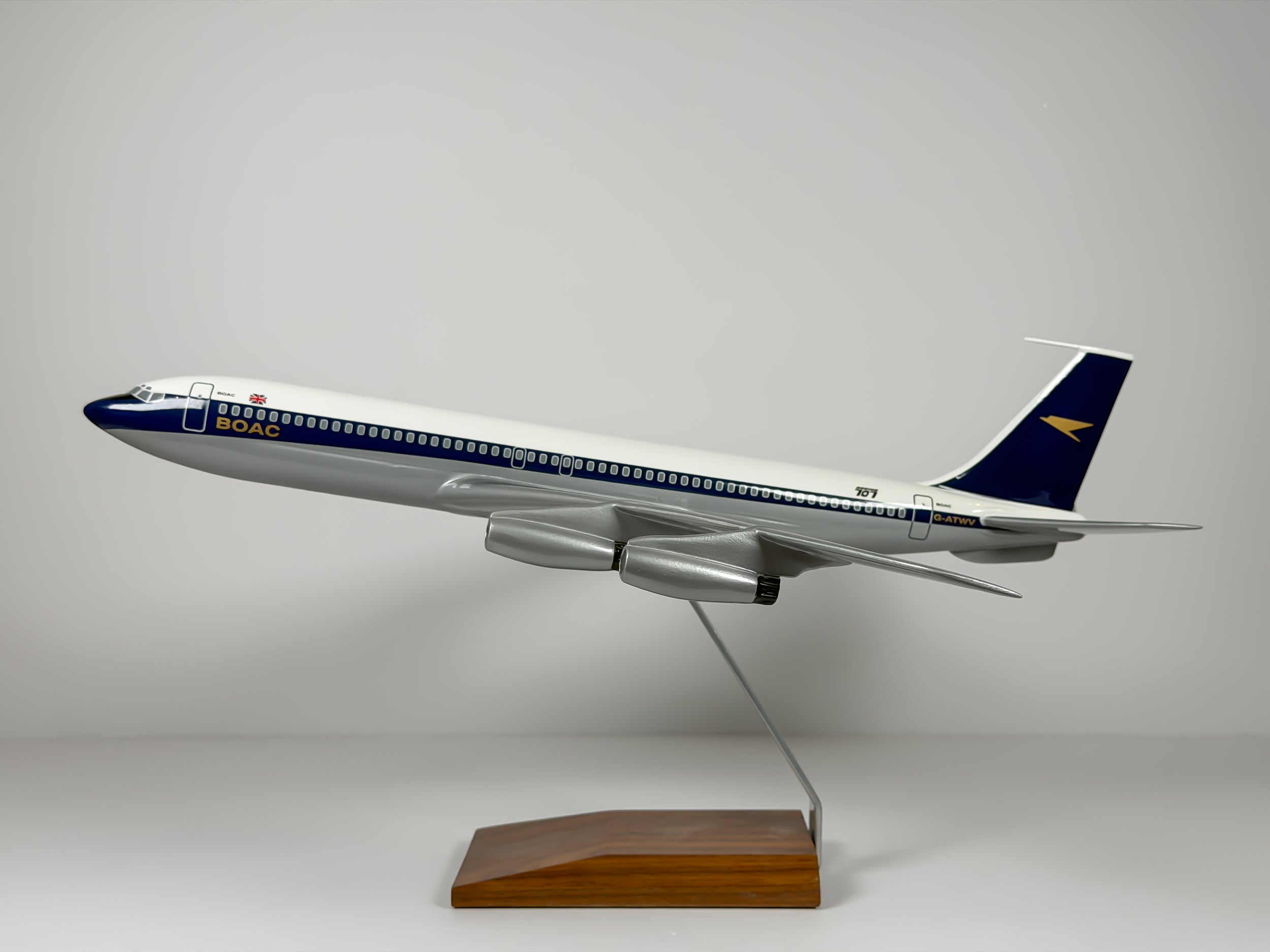 1:100 BOAC Boeing 707-300 (G-ATWV) - Golden Speedbird | Atlantic Models