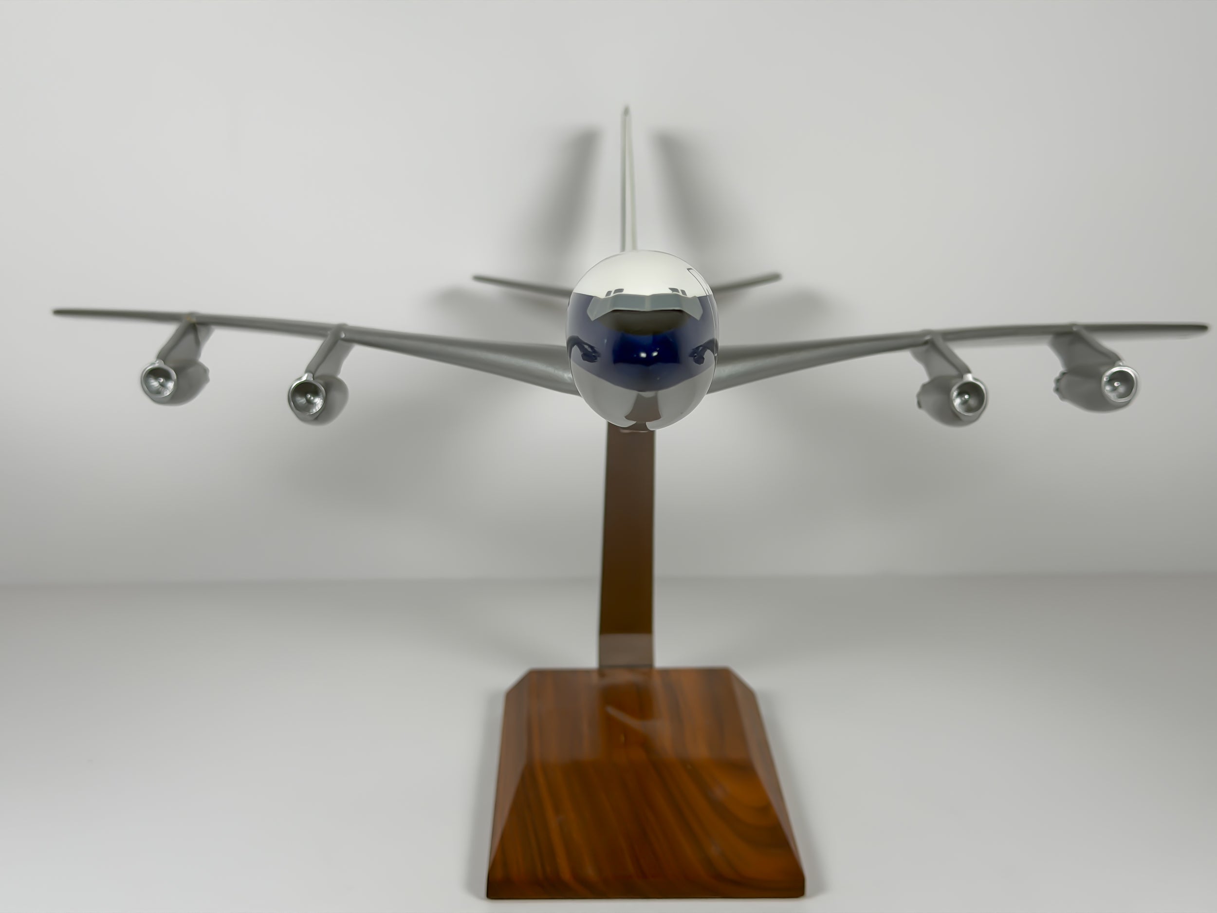 1:100 BOAC Boeing 707-300 (G-ATWV) - Golden Speedbird | Atlantic Models