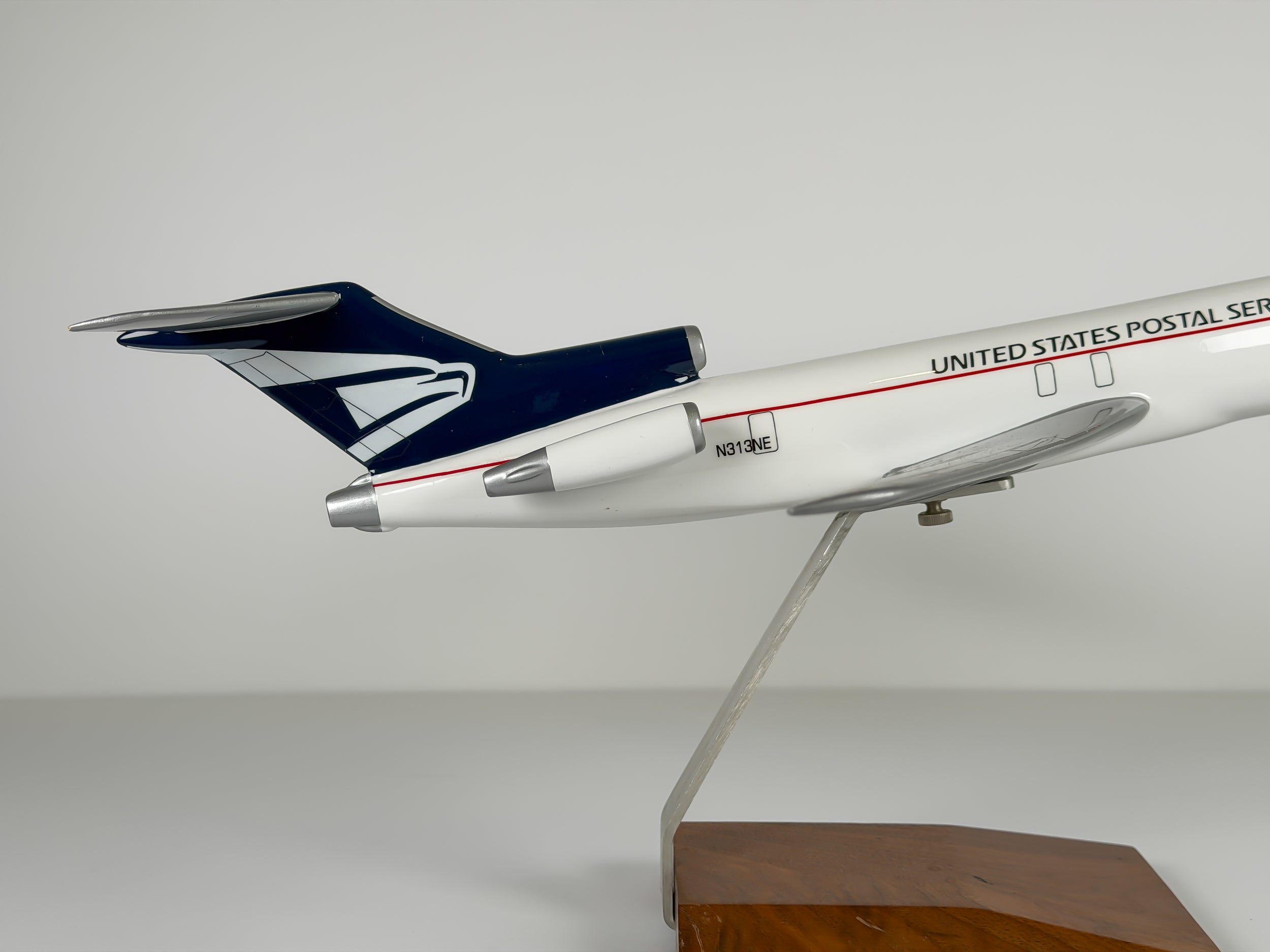 1:100 United States Postal Service (USPS) Boeing 727-200 (N313NE) | Atlantic Models