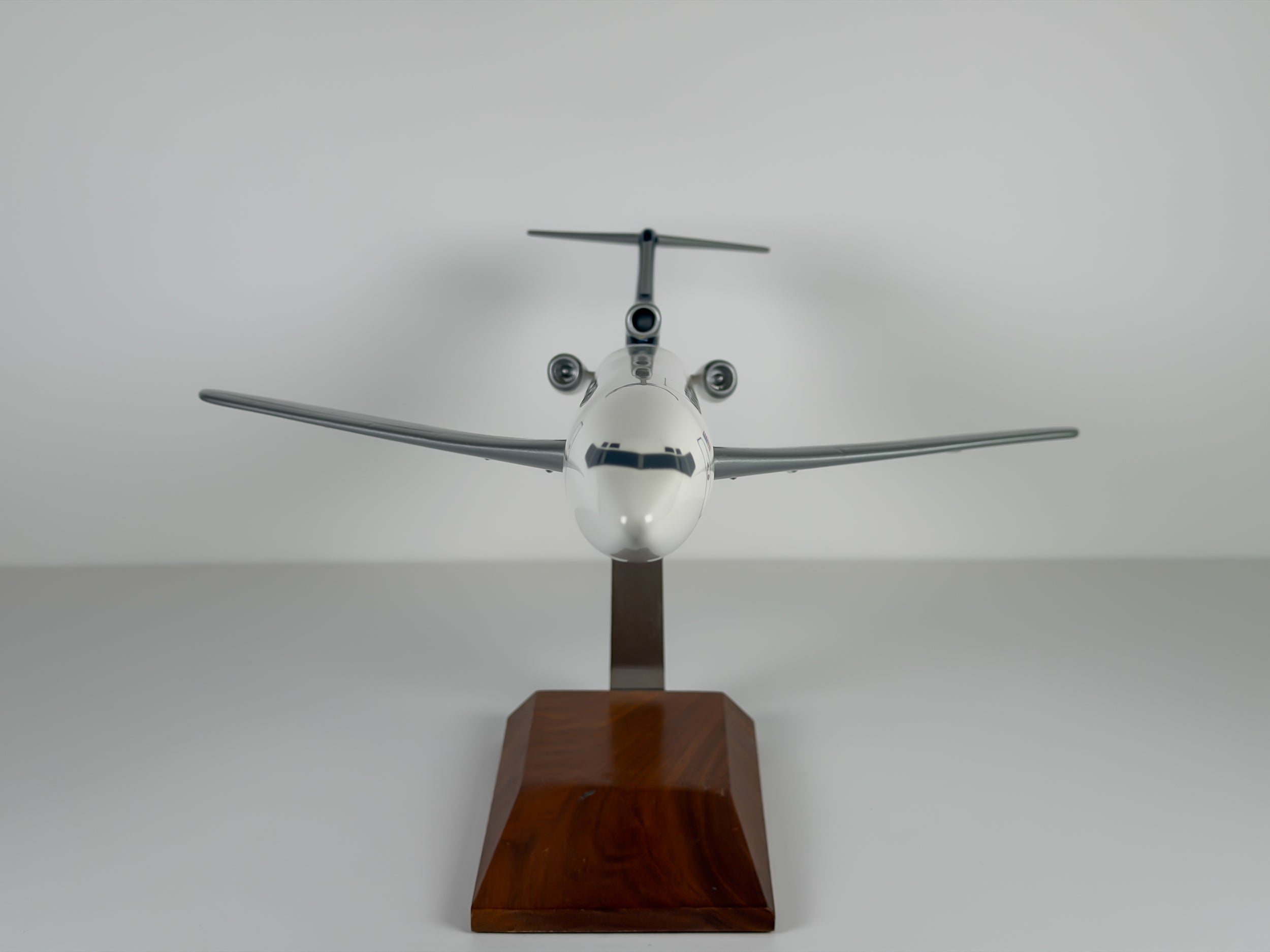 1:100 United States Postal Service (USPS) Boeing 727-200 (N313NE) | Atlantic Models