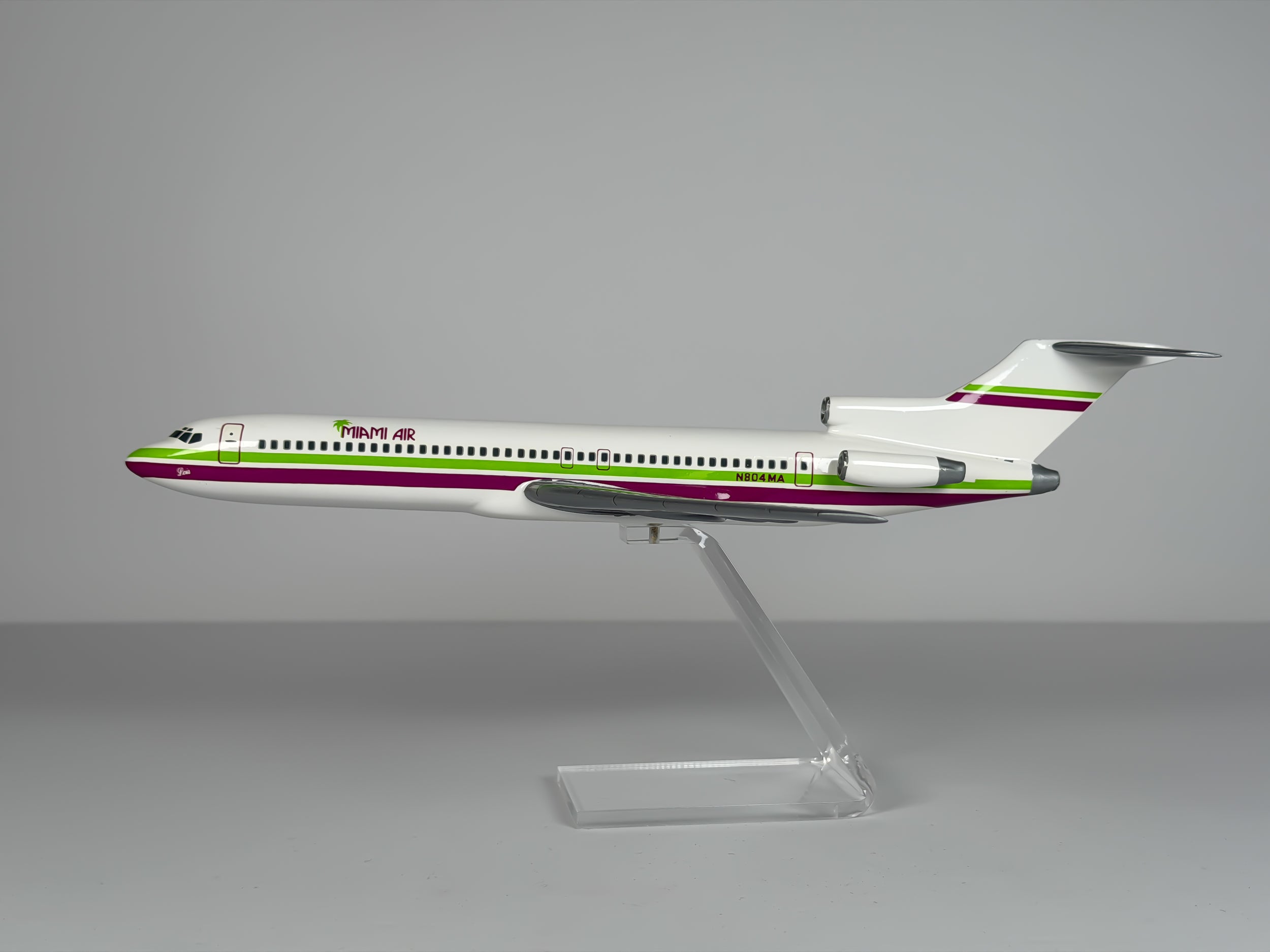 1:150 Miami Air Boeing 727-200 (N804MA) - Green/Purple | Atlantic Models