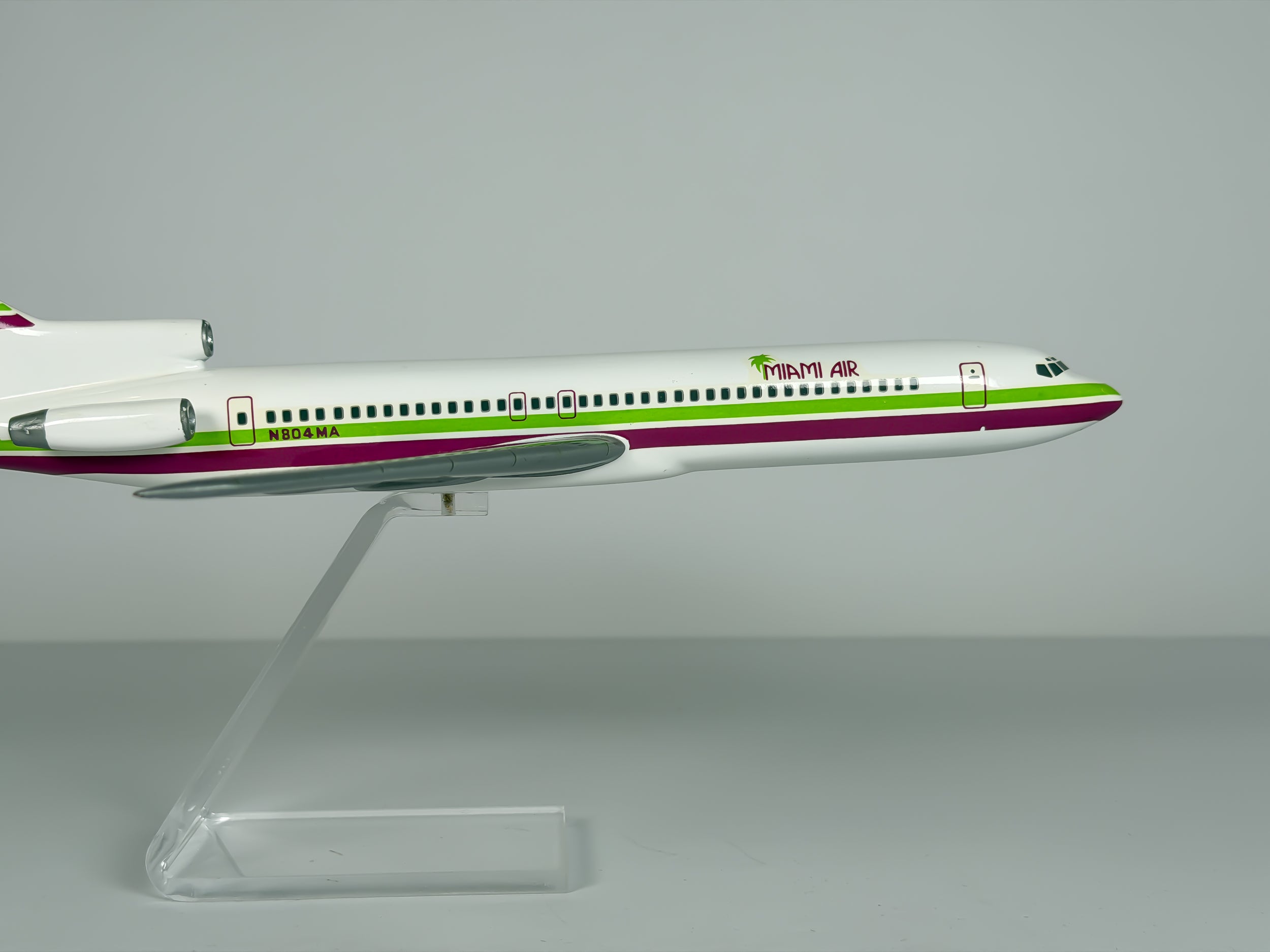 1:150 Miami Air Boeing 727-200 (N804MA) - Green/Purple | Atlantic Models