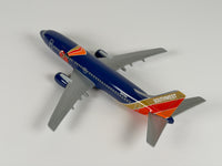1:150 Southwest Airlines Boeing 737-300 (N647SW) - Triple Crown One | Wesco Models