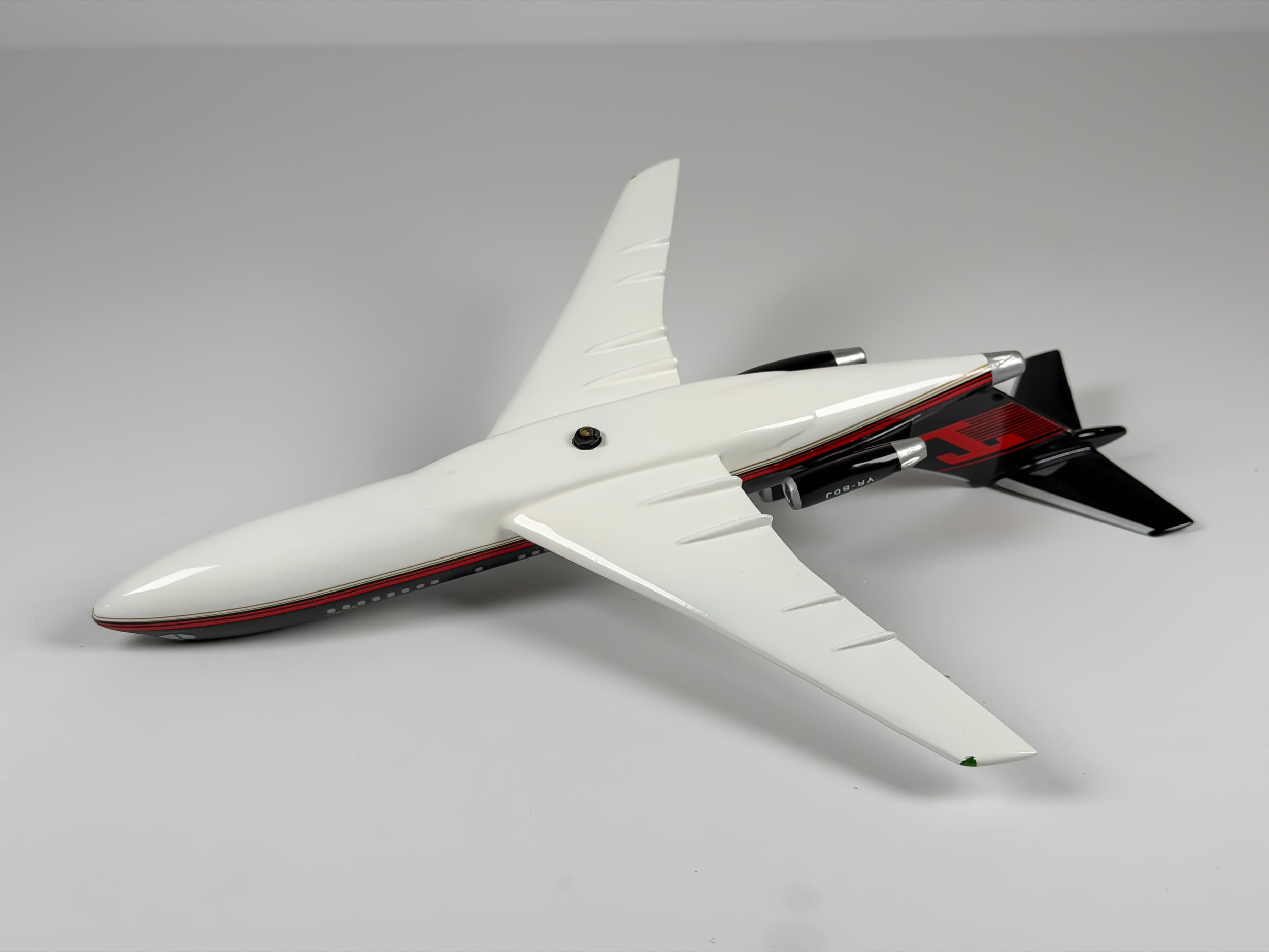1:150 Trump Shuttle Boeing 727-100 (VR-BDJ) - Black/Red | Wesco Models
