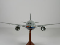 1:200 United Airlines Boeing 777-200 (N777UA) - Battleship Grey | Atlantic Models