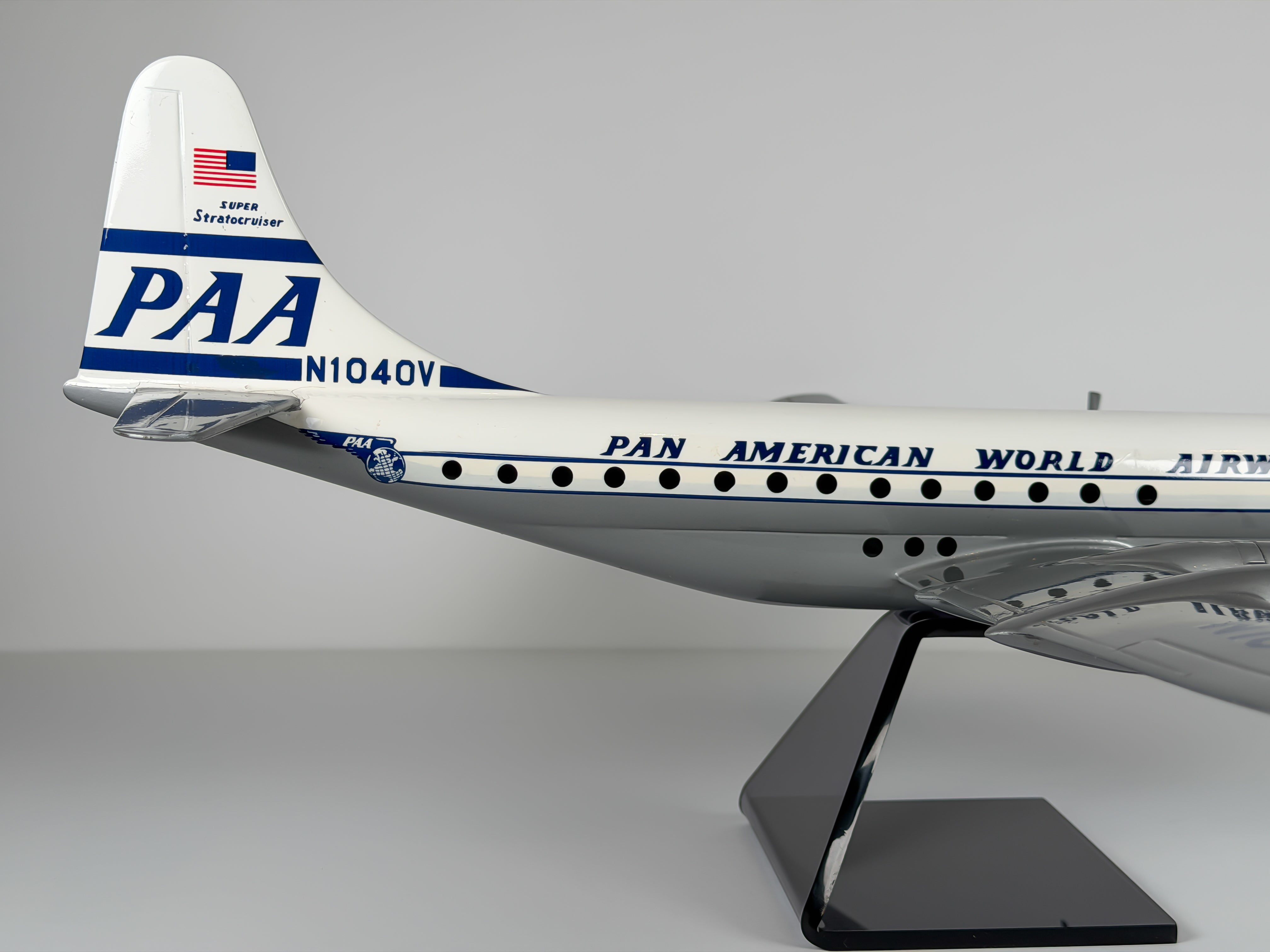 1:72 Pan American Boeing 377 Super Stratocruiser (N1040V) - 1944-1955 | Atlantic Models