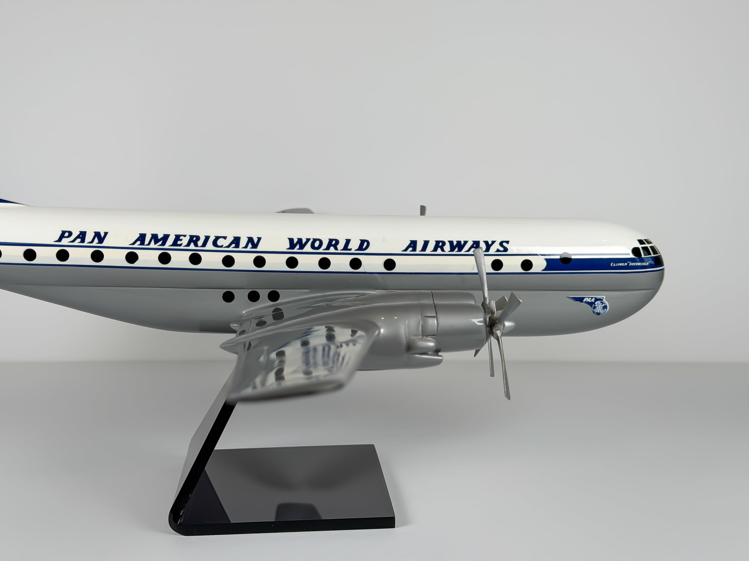 1:72 Pan American Boeing 377 Super Stratocruiser (N1040V) - 1944-1955 | Atlantic Models