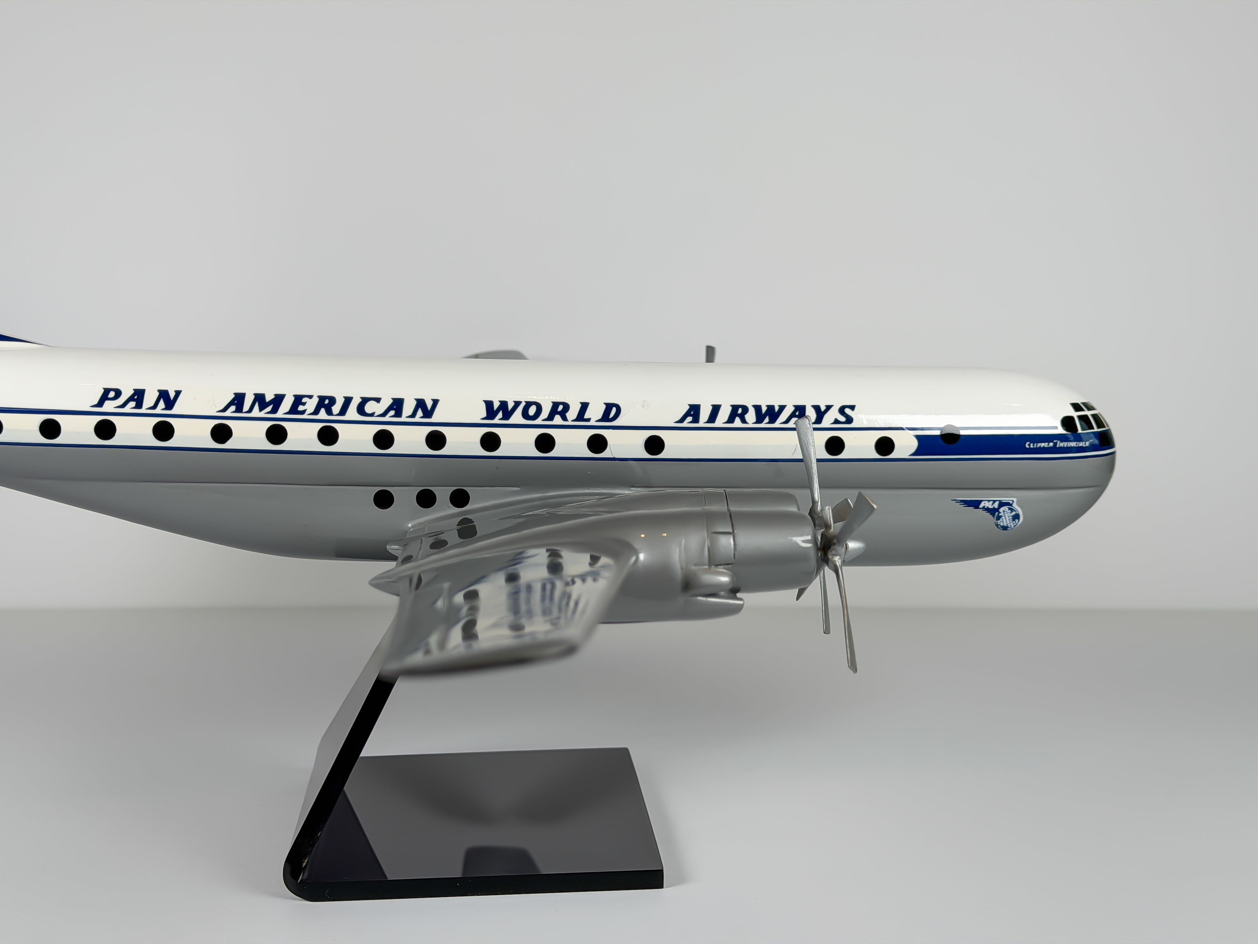 1:72 Pan American Boeing 377 Super Stratocruiser (N1040V) - 1944-1955 | Atlantic Models
