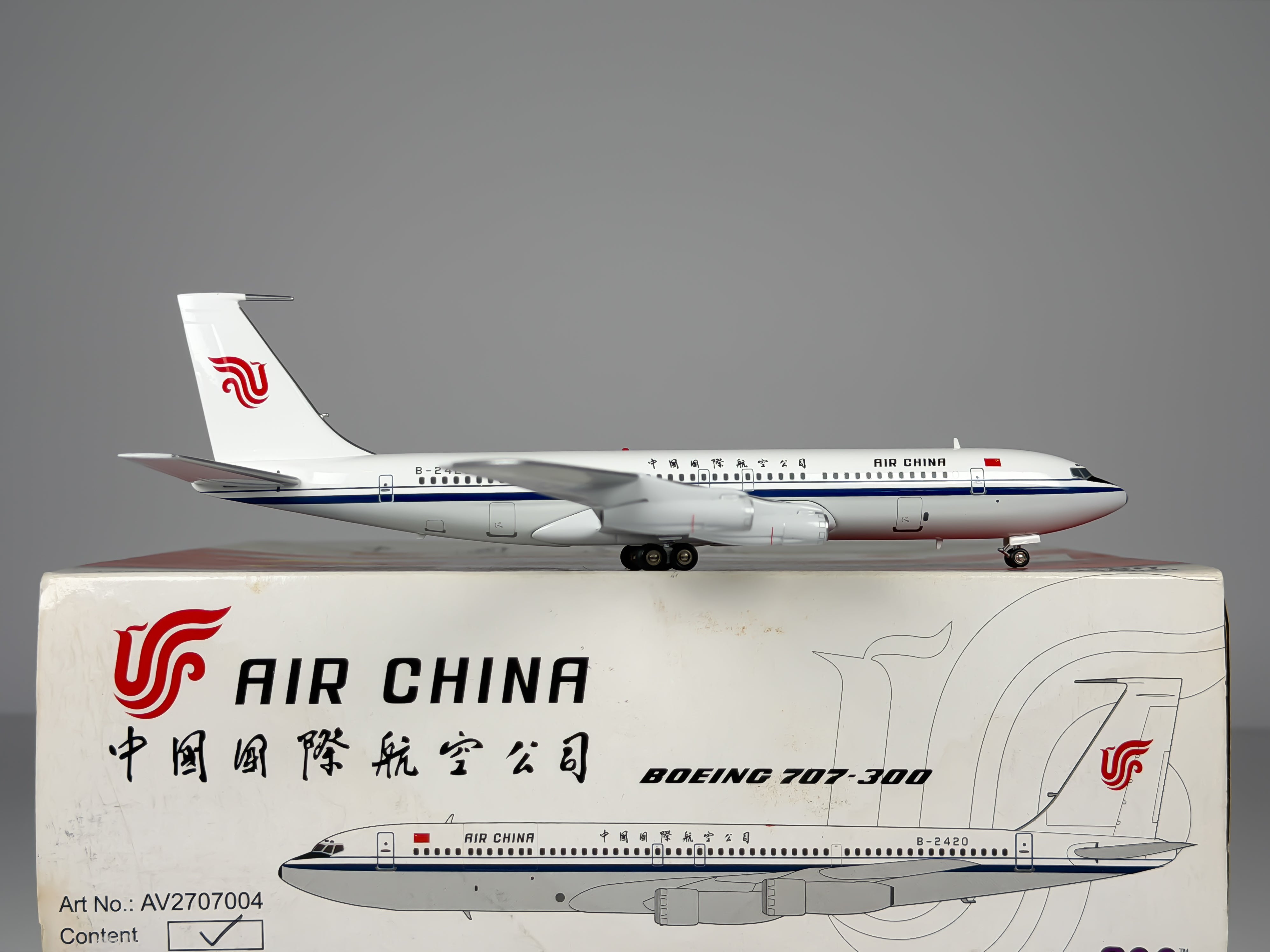 Air China Boeing 707-300 1:200 Aviation200 B-2420 (AV2707004)