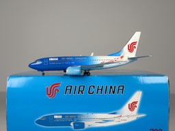 Air China Boeing 737-700 1:200 Aviation200 B-5202 (AV2737002)