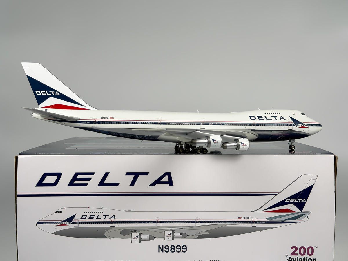 Delta Air Lines Boeing 747-100 1:200 Aviation200 N9899 (AV27410615P)