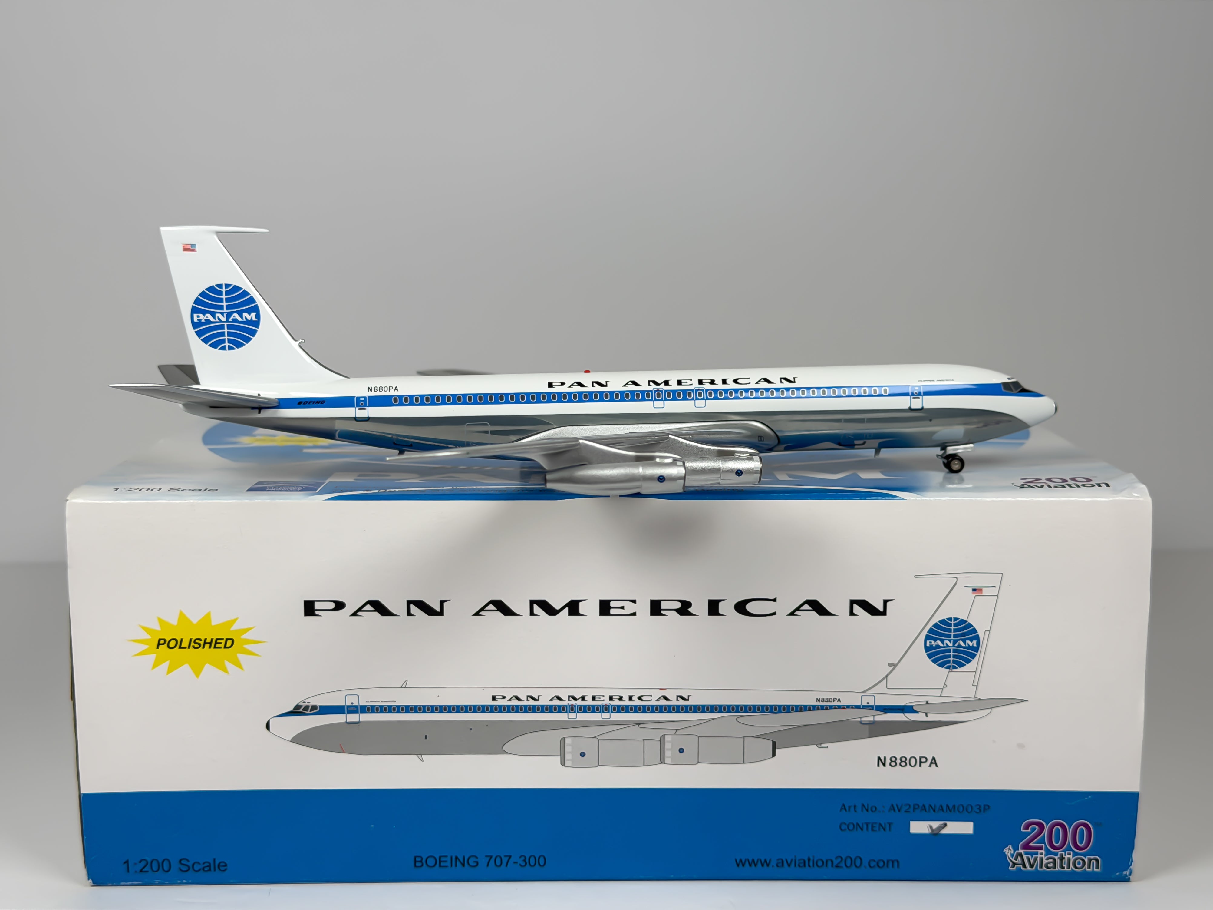 Pan American Boeing 707-300 1:200 Aviation200 N880PA (AV2PANAM003P)