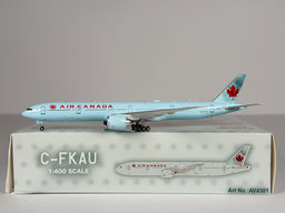 Air Canada Boeing 777-300ER 1:400 Aviation400 C-FKAU (AV4301)