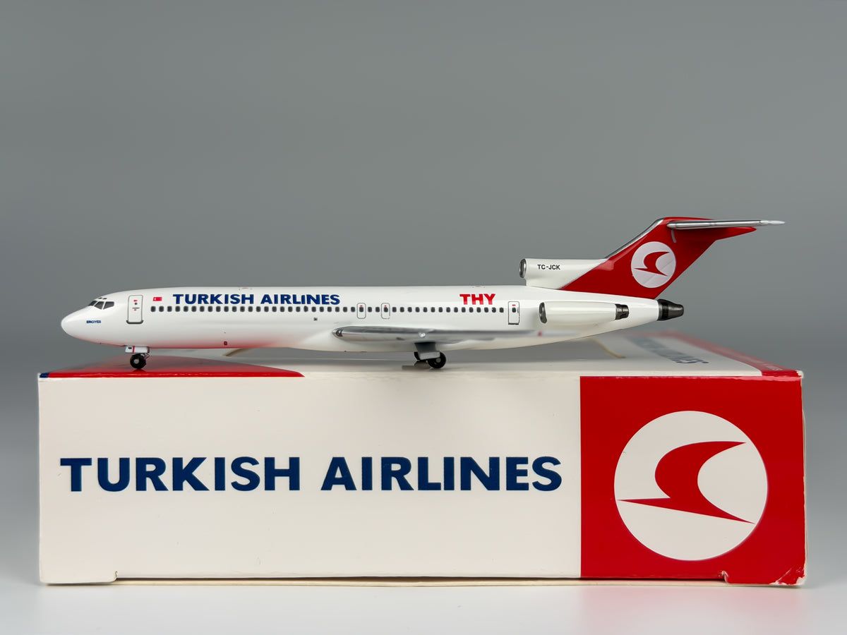 Turkish Airlines Boeing 727-200 1:400 Aviation400 TC-JCK (AV4722006)