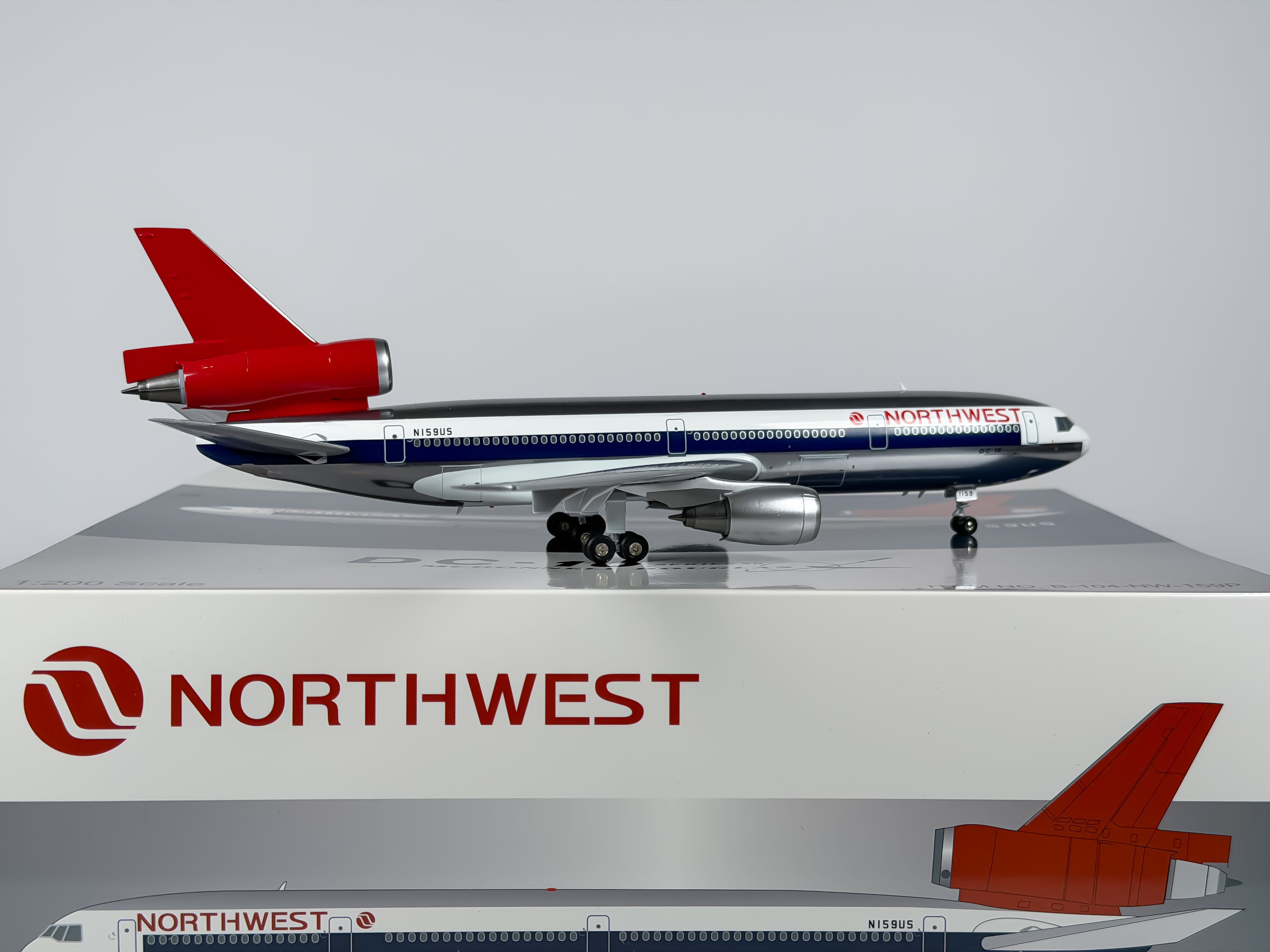 McDonnell Douglas DC-10 Diecast Aircraft Models · Northeast Diecast