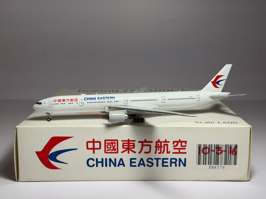 JC Wings 1:400 China Eastern Boeing 777-300ER B-2001 XX4376