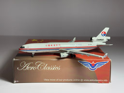 Aeroclassics 1:400 China Cargo McDonnell Douglas MD-11F B-2174 ACB2174