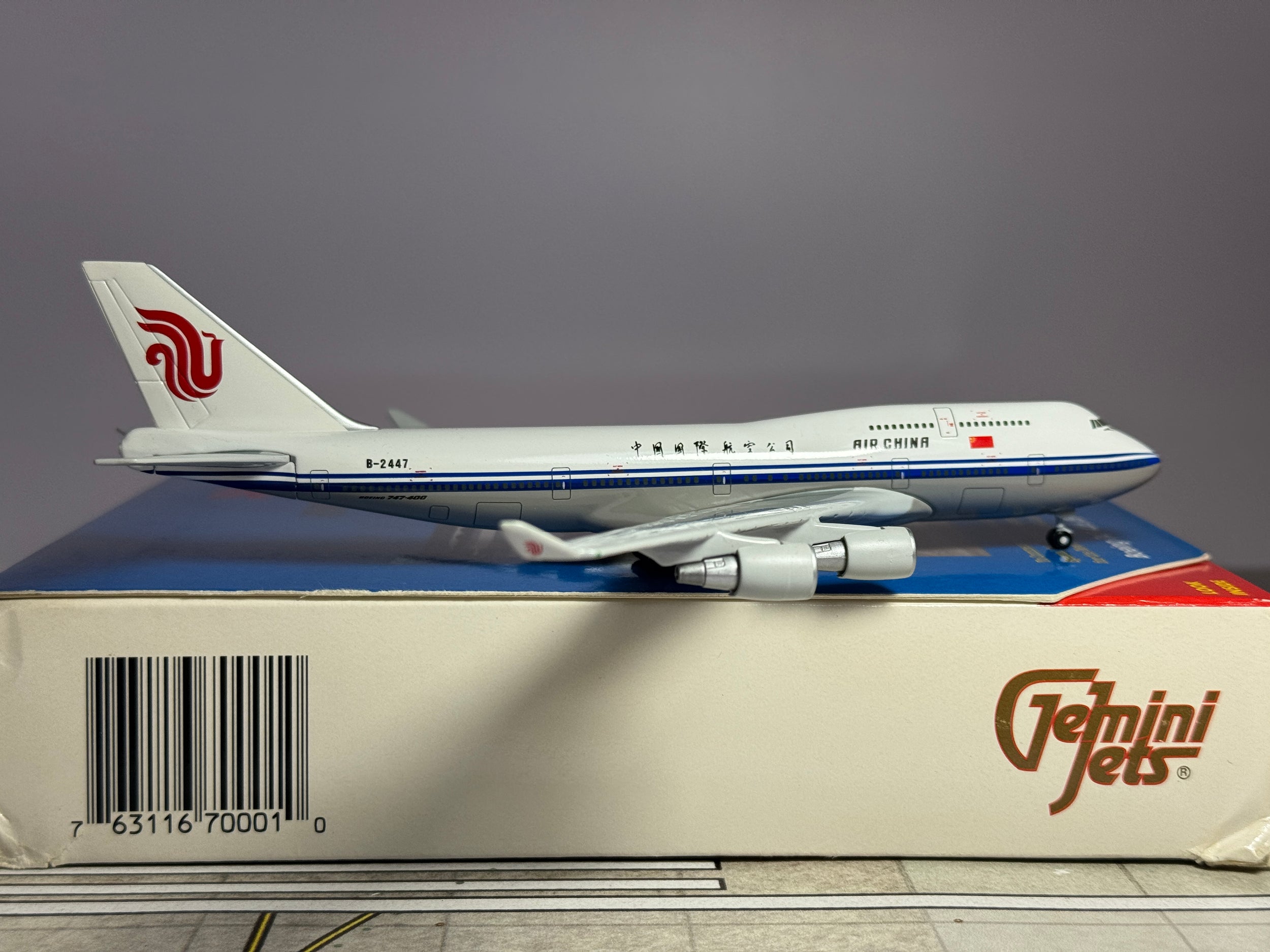 Gemini Jets 1:400 Air China Boeing 747-400 B-2447 GJCCA005