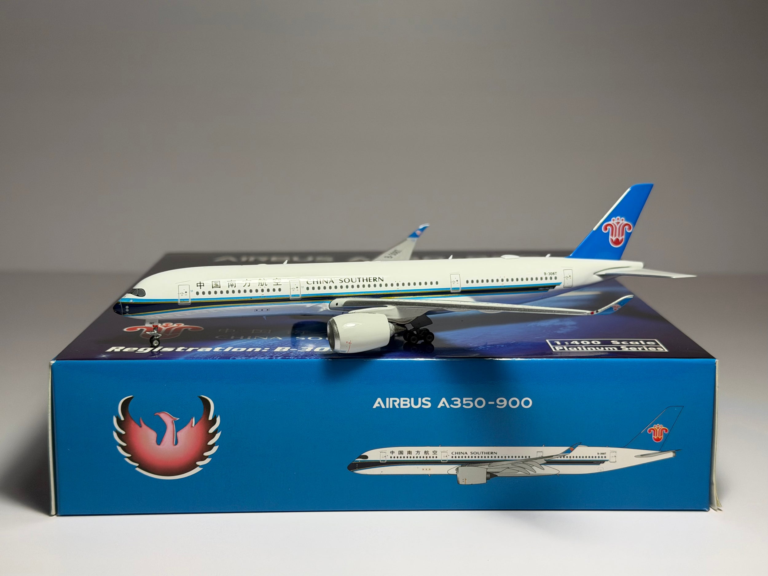 Phoenix Model 1:400 China Southern Airbus A350-900 B-308T PH411550
