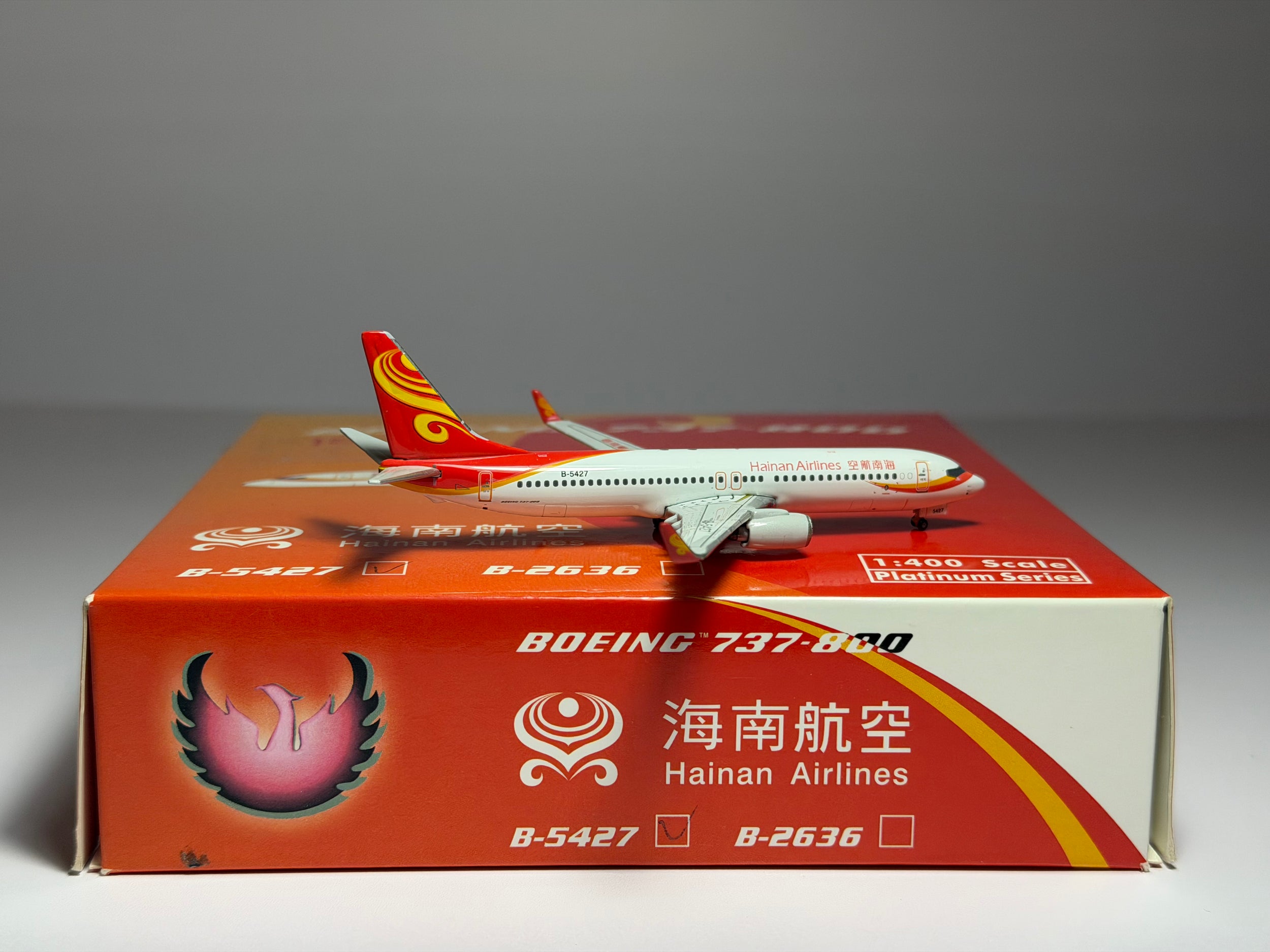 Phoenix Model 1:400 Hanian Airlines Boeing 737-800 B-5427 current colors PH410361A