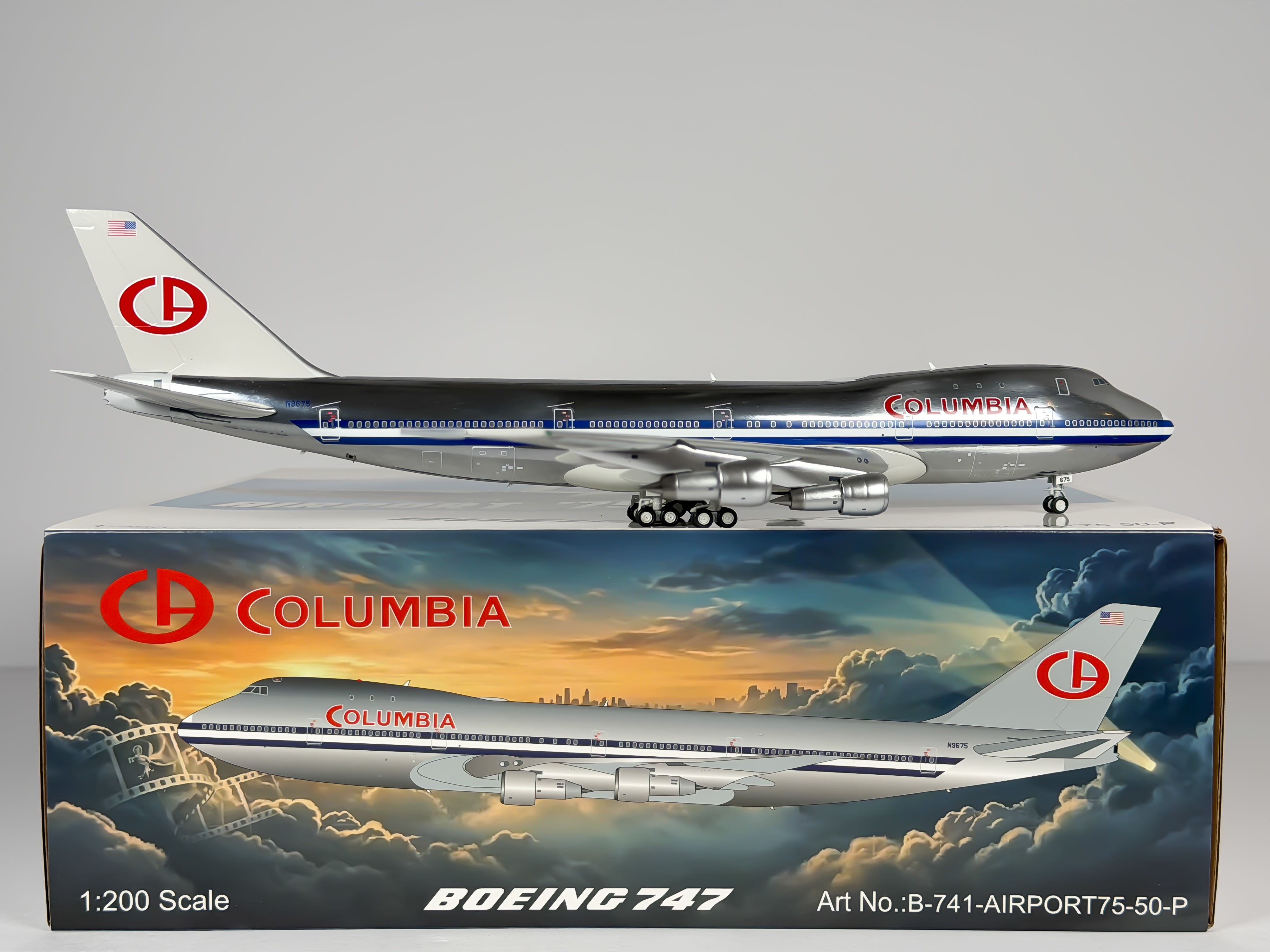 Columbia Boeing 747-100 1:200 Inflight200 N9675 (B-741-AIRPORT75-50-P) Airport 75 Movie