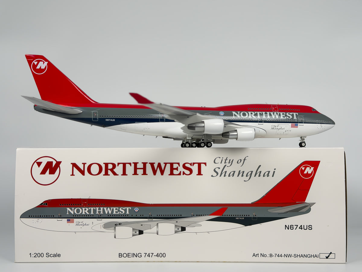 Northwest Airlines Boeing 747-400 1:200 InFlight200 N674US (B-744-NW-SHANGHAI)