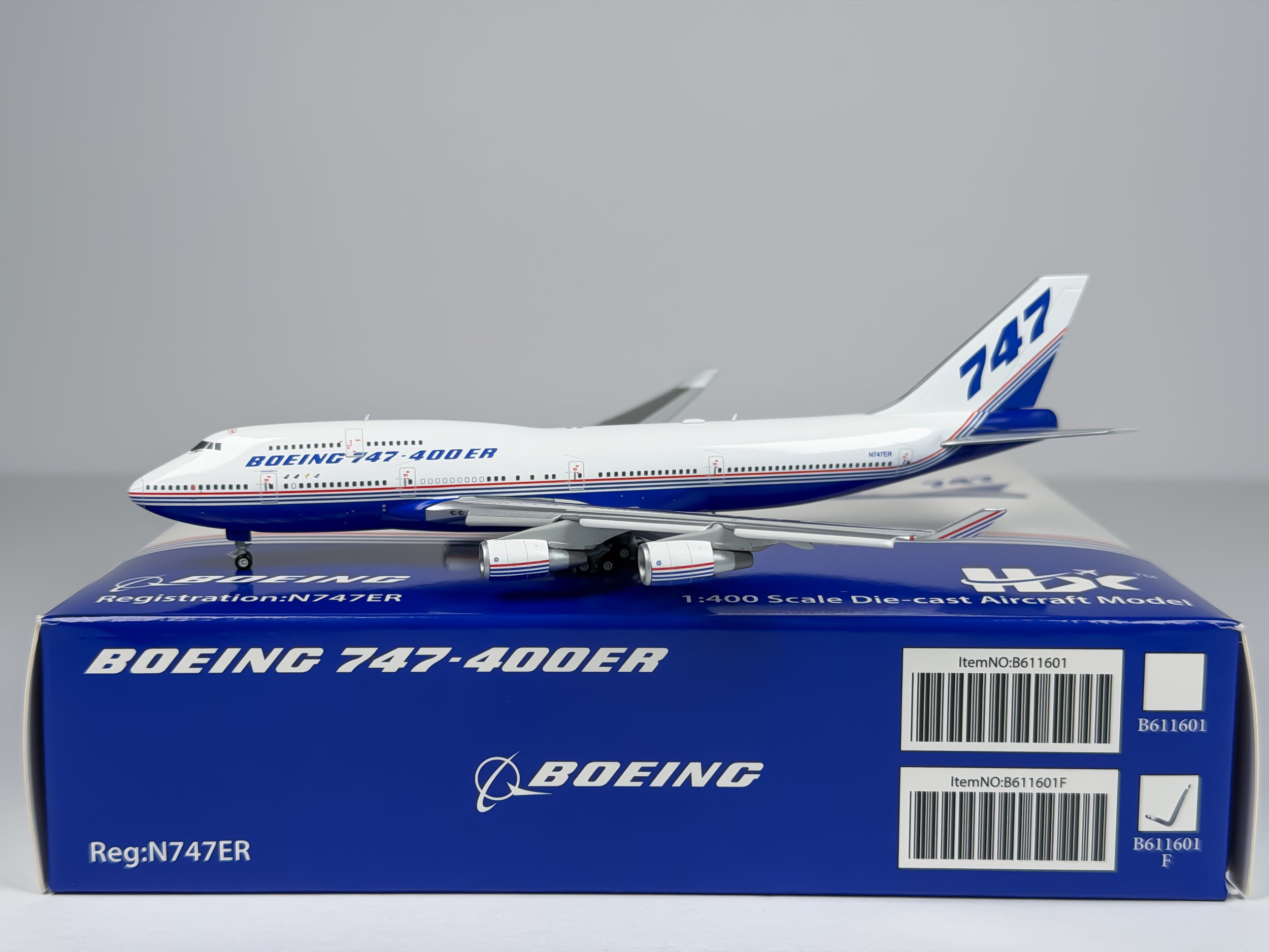 Boeing House Boeing 747-400 1:400 HX Models N747ER (B611601F)
