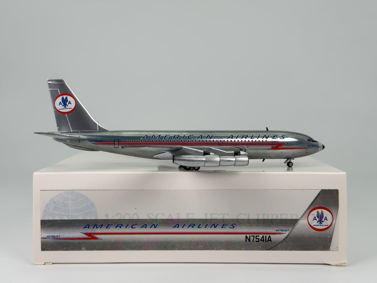 American Airlines Boeing 707-100 1:200 Aeroclassics N7541A (BB27541A)