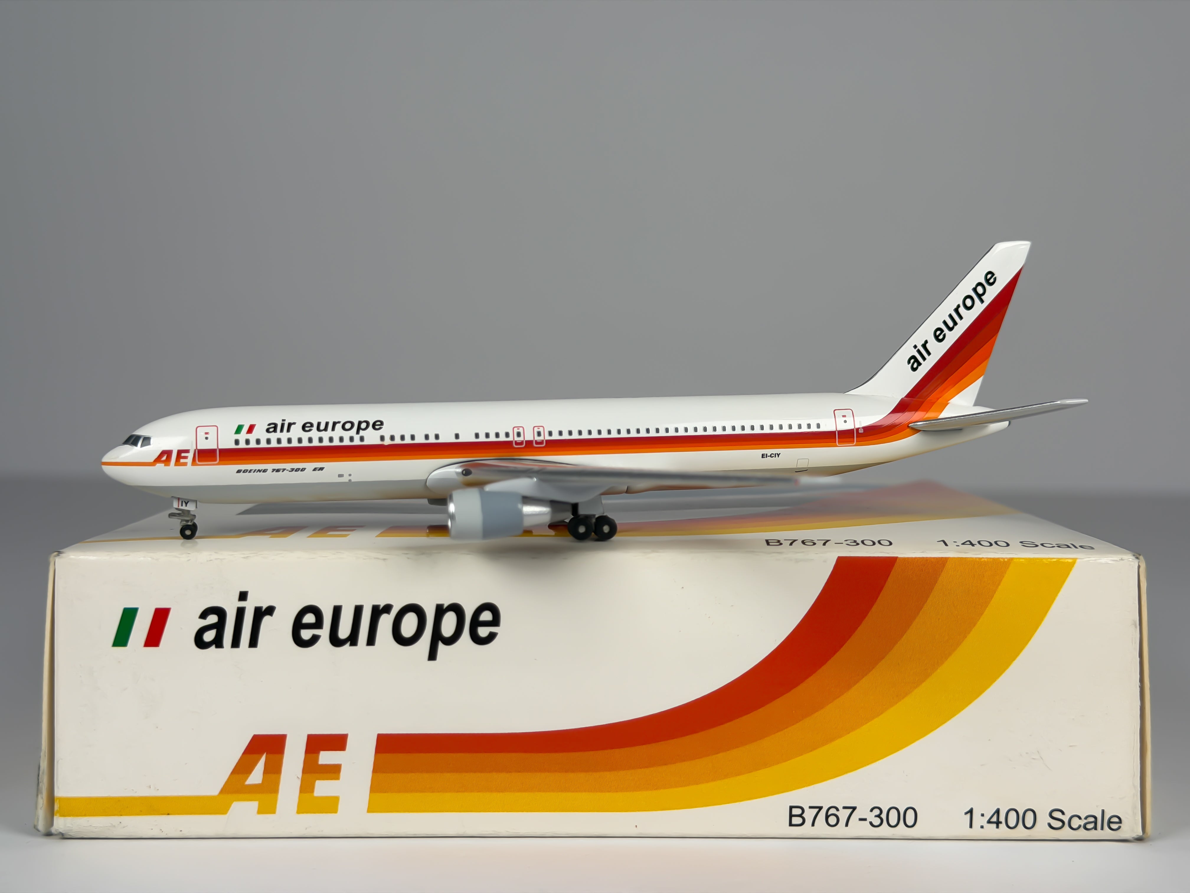 Air Europe Boeing 767-300 1:400 Big Bird EI-CIY (BB4-2004-XX)