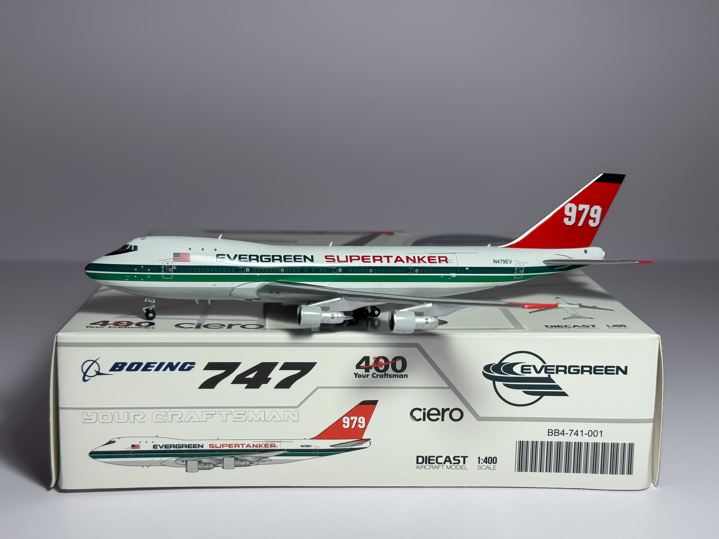 Evergreen International Boeing 747-100F 1:400 BigBird N479EV (BB4-741-001)