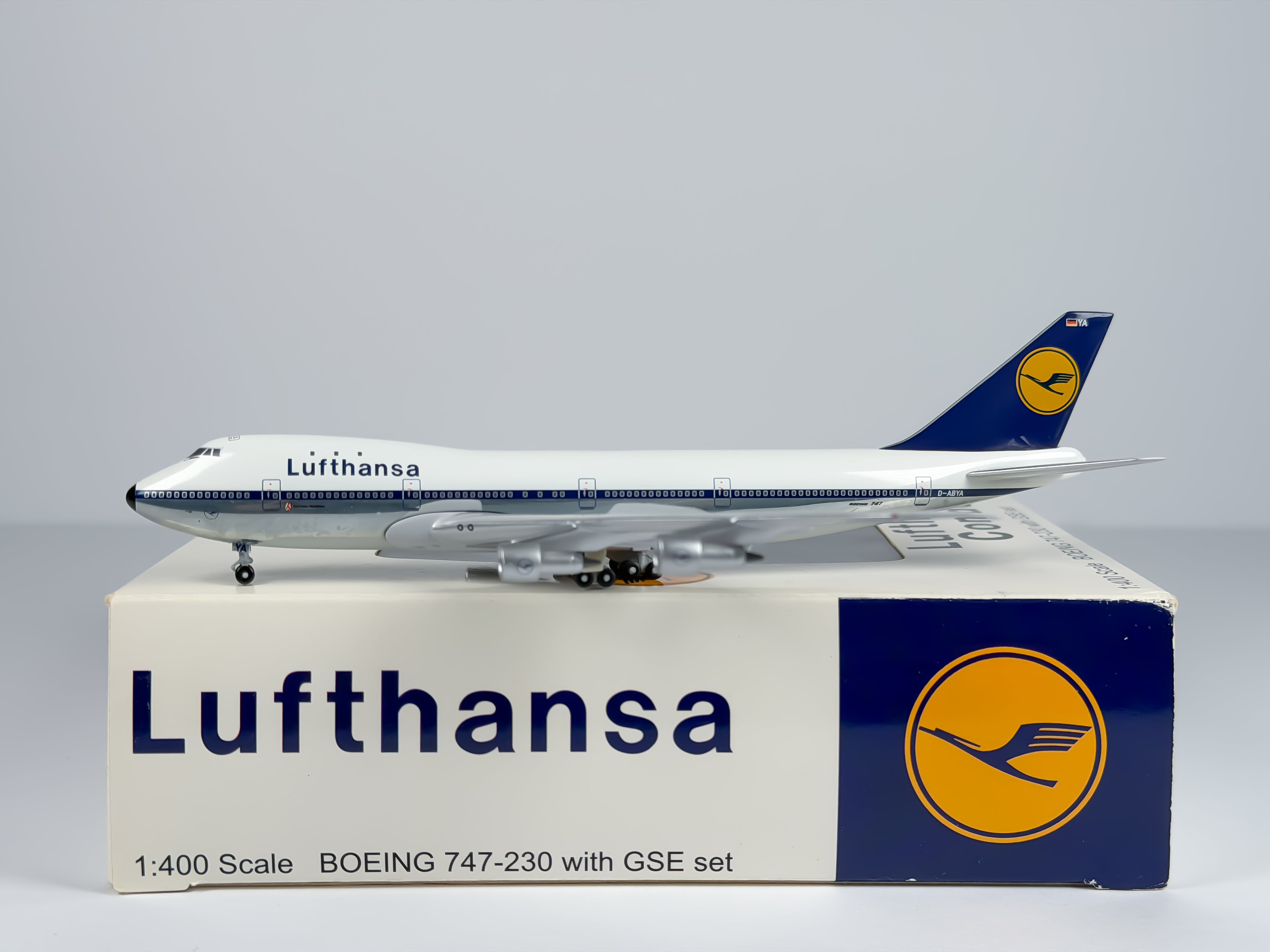 Lufthansa Boeing 747-200 1:400 Aeroclassics D-ABYA (BB4-D-ABYA)