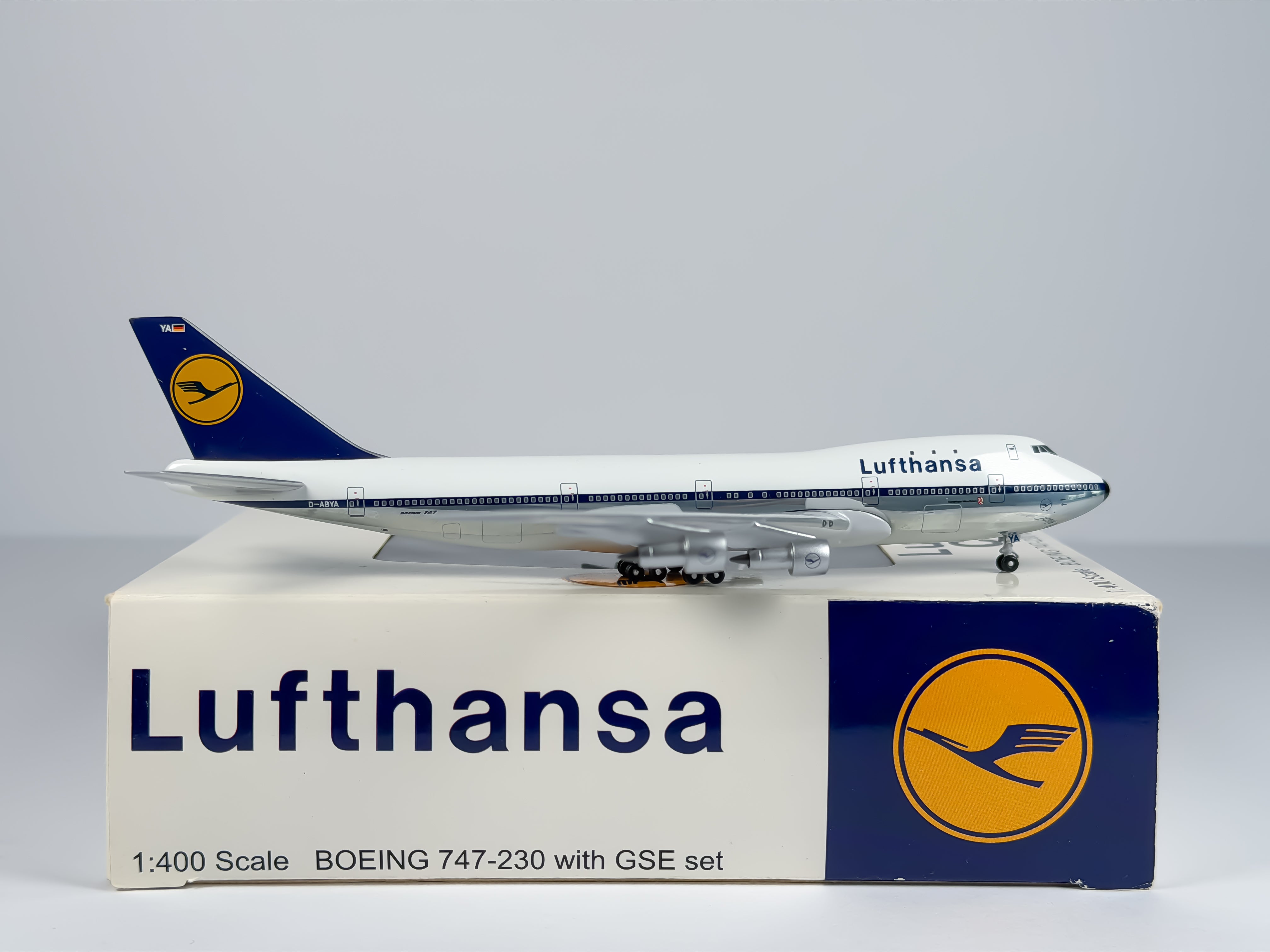 Lufthansa Boeing 747-200 1:400 Aeroclassics D-ABYA (BB4-D-ABYA)