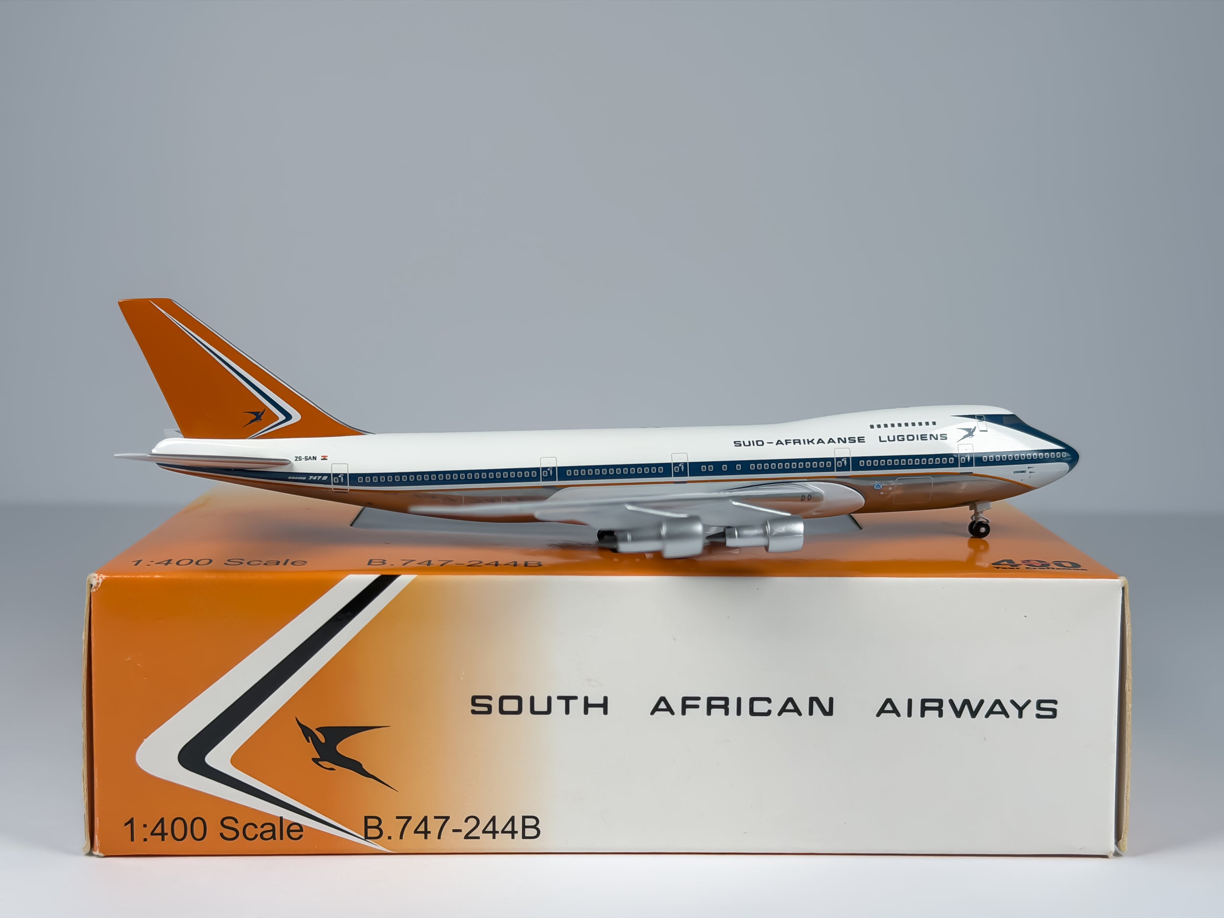 South African Airways Boeing 747-200 1:400 Aeroclassics ZS-SAN (BB4-ZS-SAN)