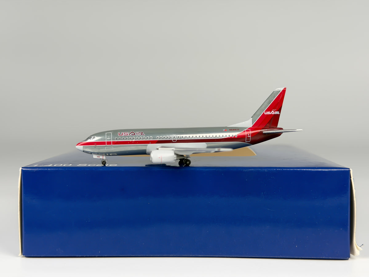 USAir Boeing 737-300 1:400 Aeroclassics N588US (BBN588US)