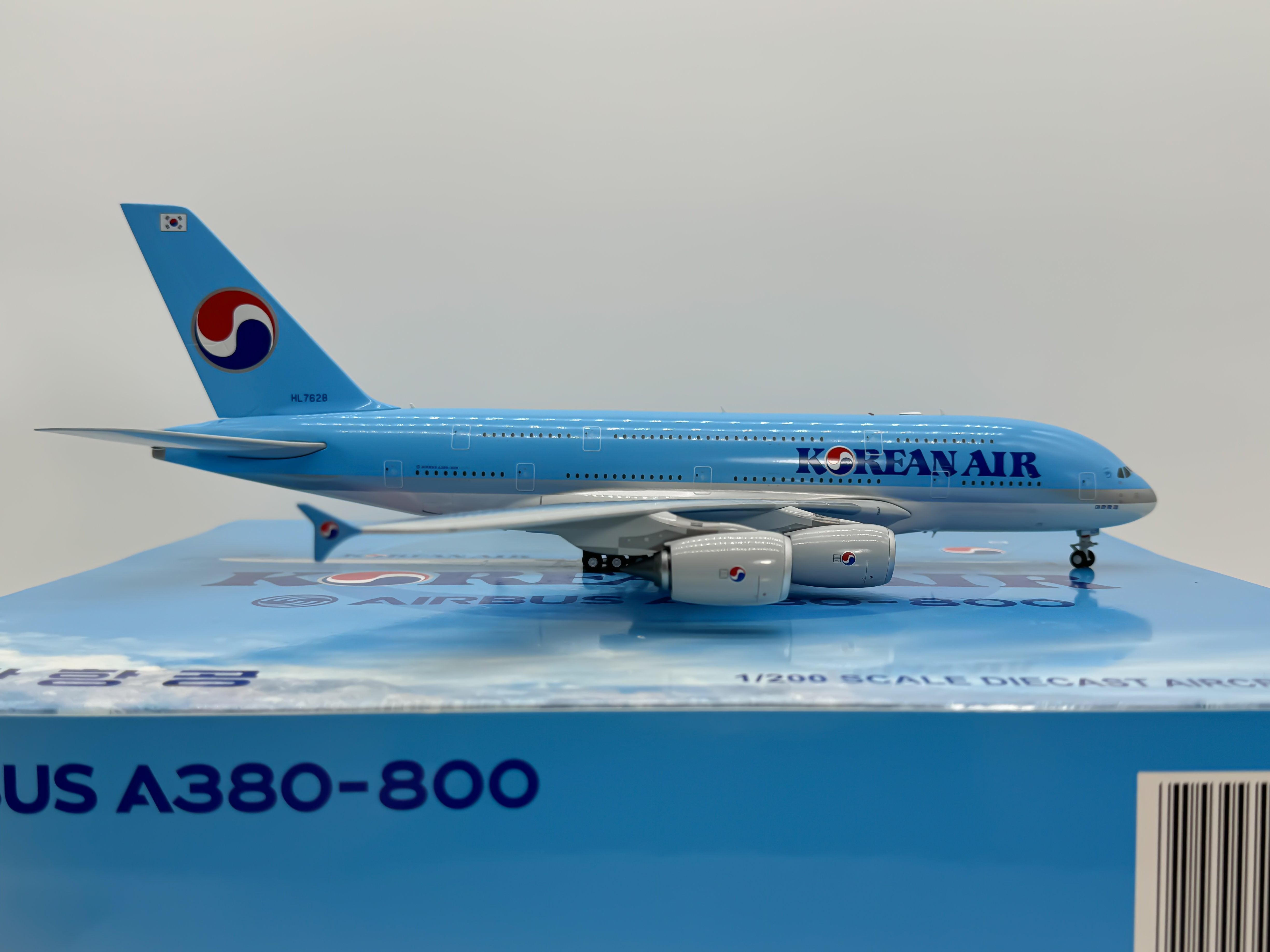 Korean Air Airbus A380-800 1:200 JC Wings HL7628 (BBOX2541)