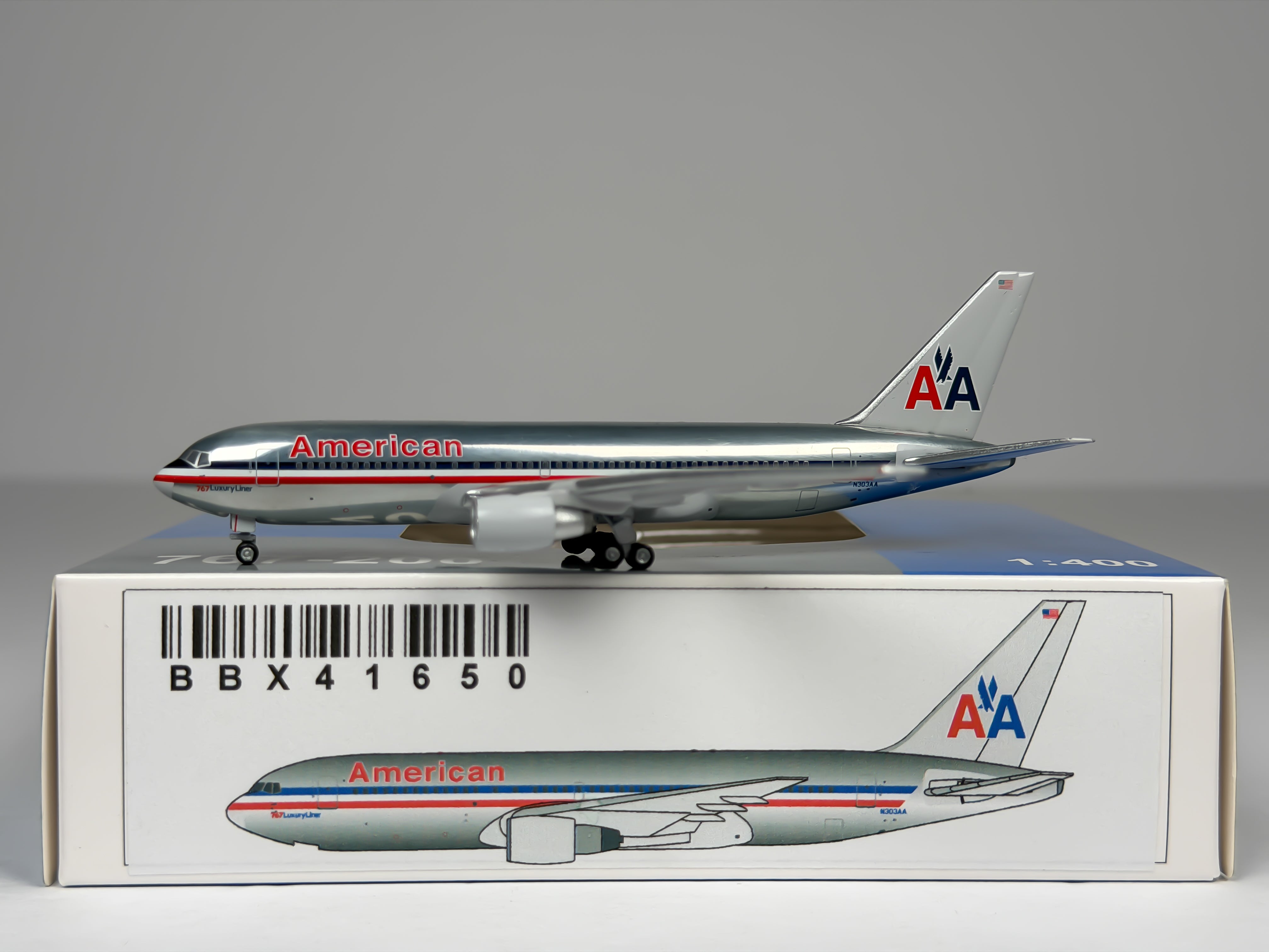 American Airlines Boeing 767-200 1:400 Aeroclassics N303AA (BBX41650)