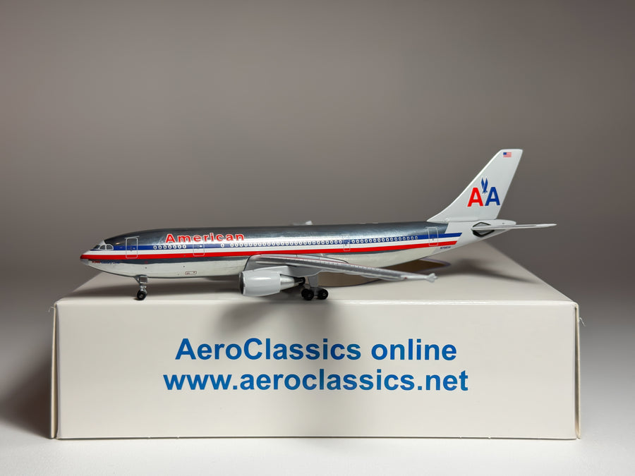 American Airlines Airbus A300 1:400 Aeroclassics N7083A (BBX41669)