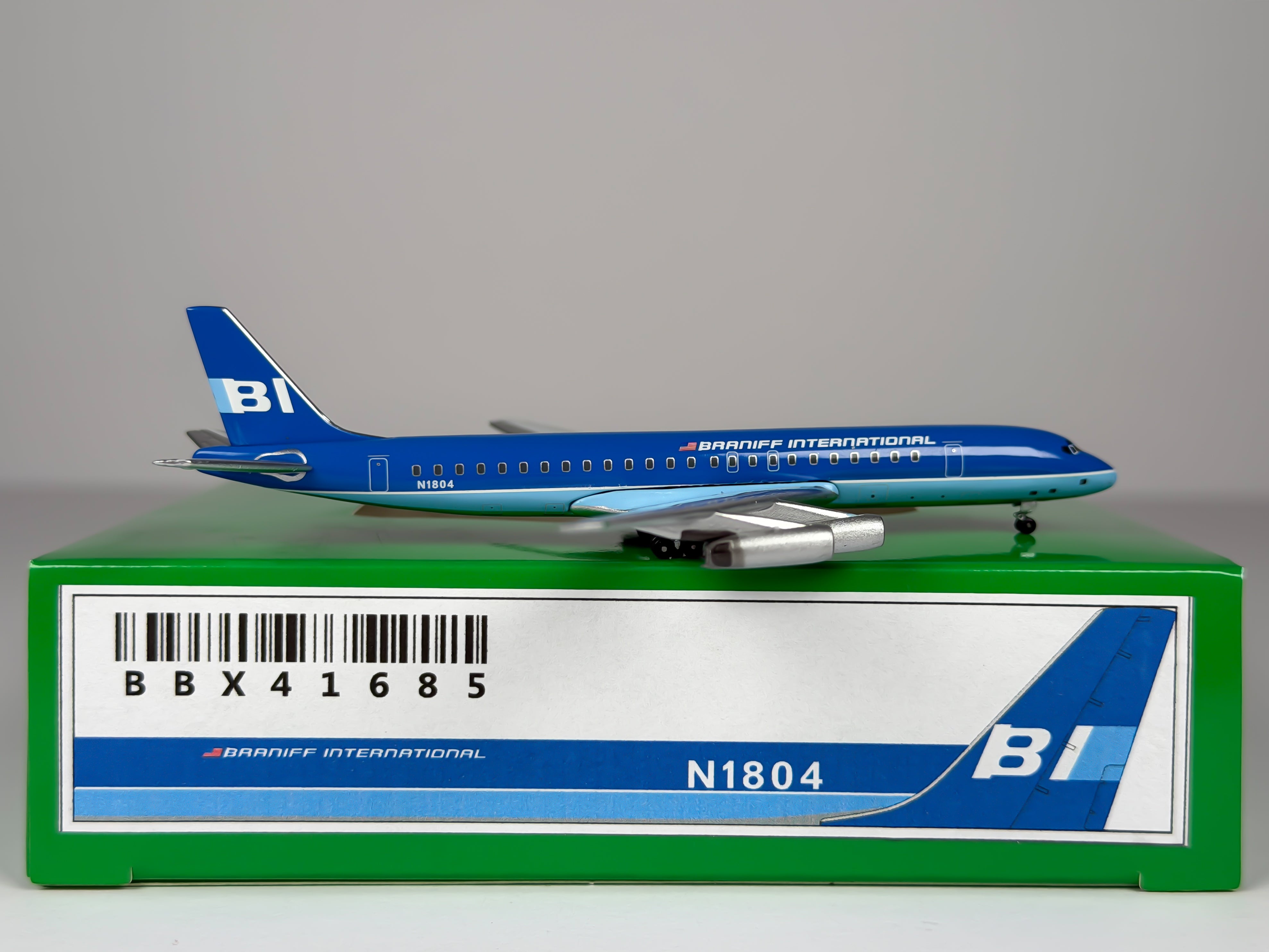 Braniff International Douglas DC-8-62 1:400 Aeroclassics N1804 (BBX41685)