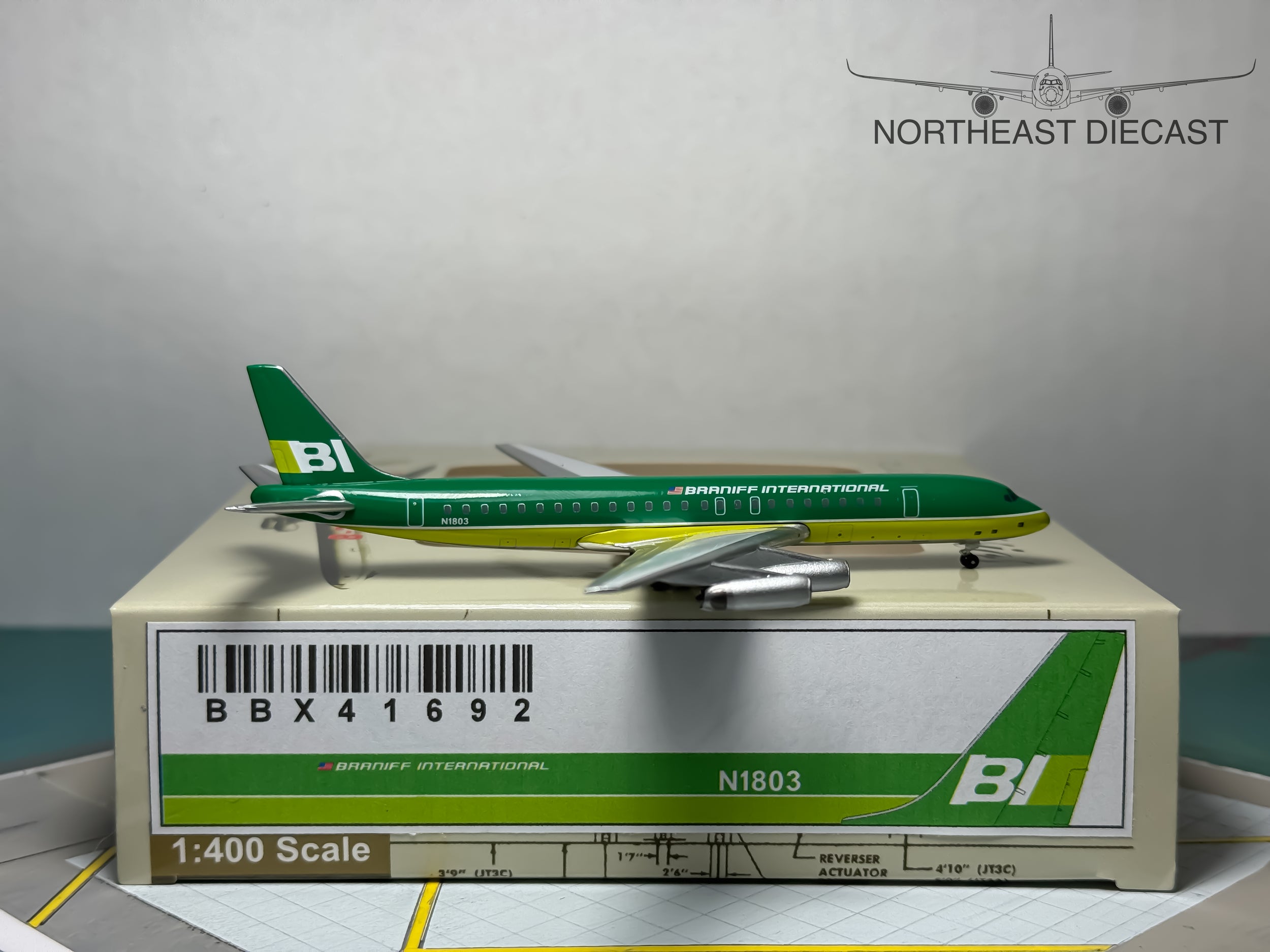 Braniff International Douglas DC-8-62 1:400 Aeroclassics N1803 (BBX41692)