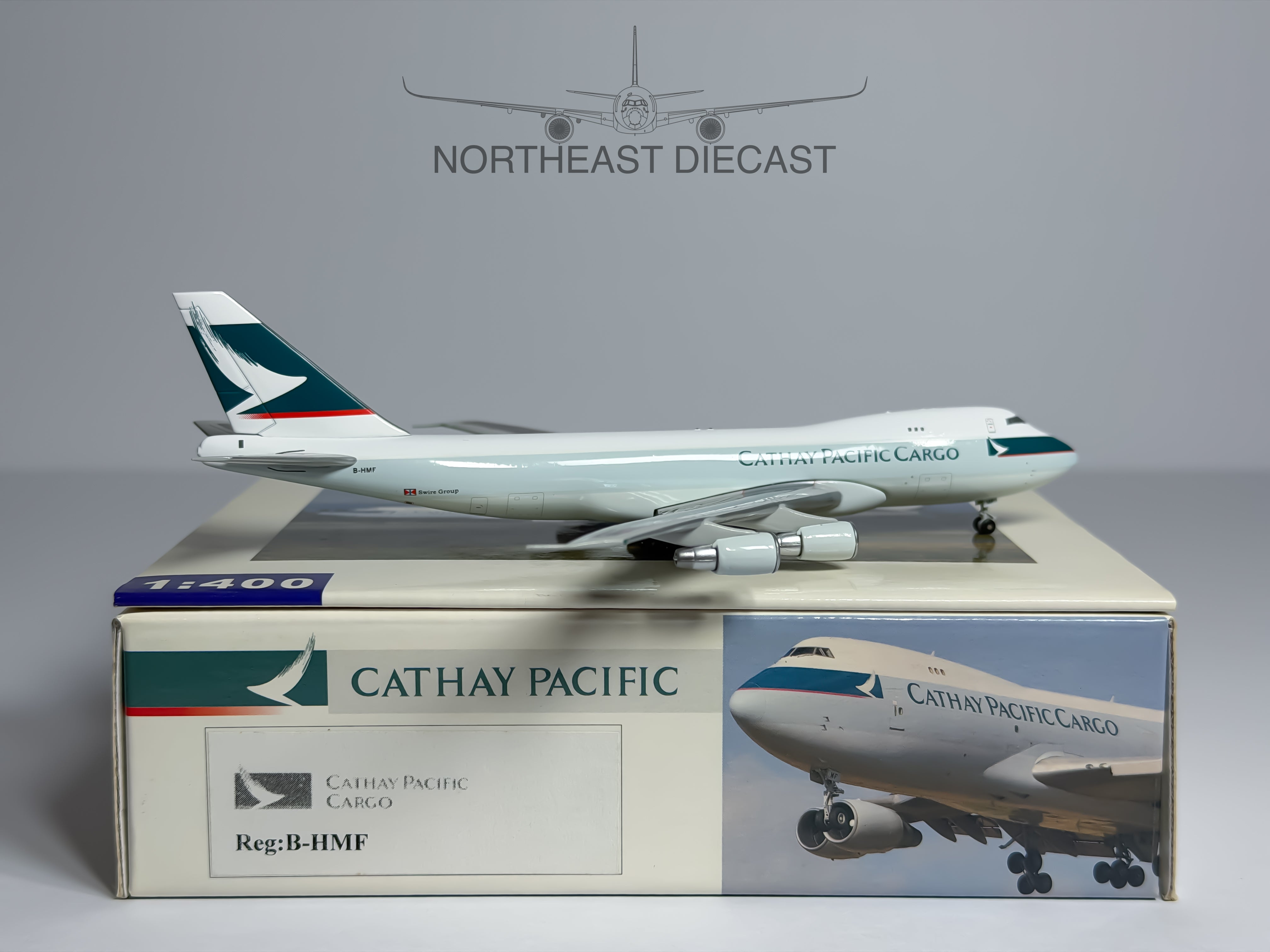 Cathay Pacific Cargo Boeing 747-200F 1:400 Blue Box B-HMF (BBXBHMF)