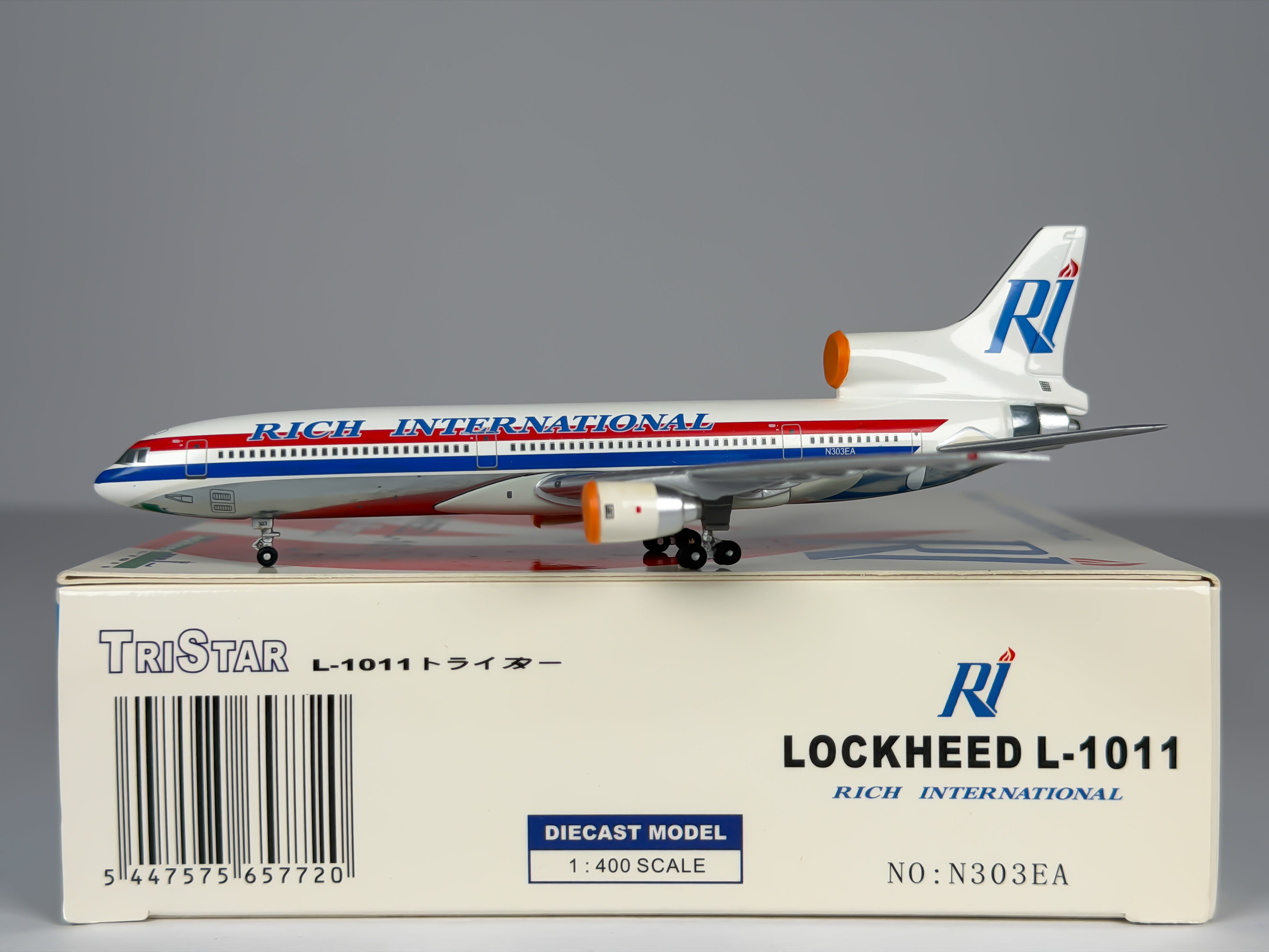 Rich International Lockheed L-1011 1:400 Blue Box N303EA (BBXN303EA)