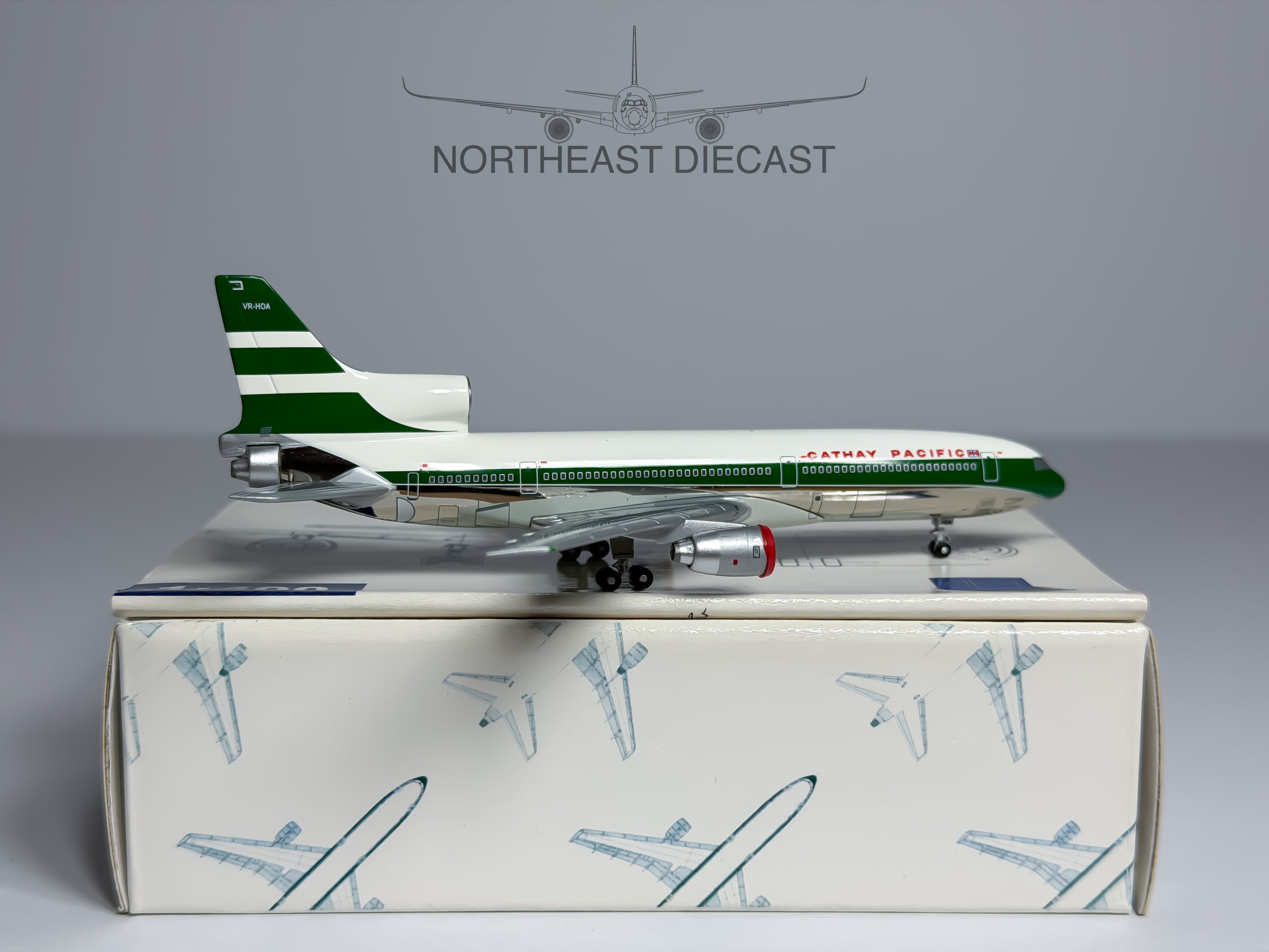 Cathay Pacific Lockheed L-1011 1:400 Blue Box VR-HOA (BBXVRHOA)