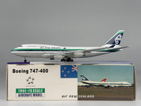 Air New Zealand Boeing 747-400 1:400 Blue Box ZK-SUH (BBXZKSUH)