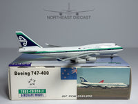 Air New Zealand Boeing 747-400 1:400 Blue Box ZK-SUH (BBXZKSUH)