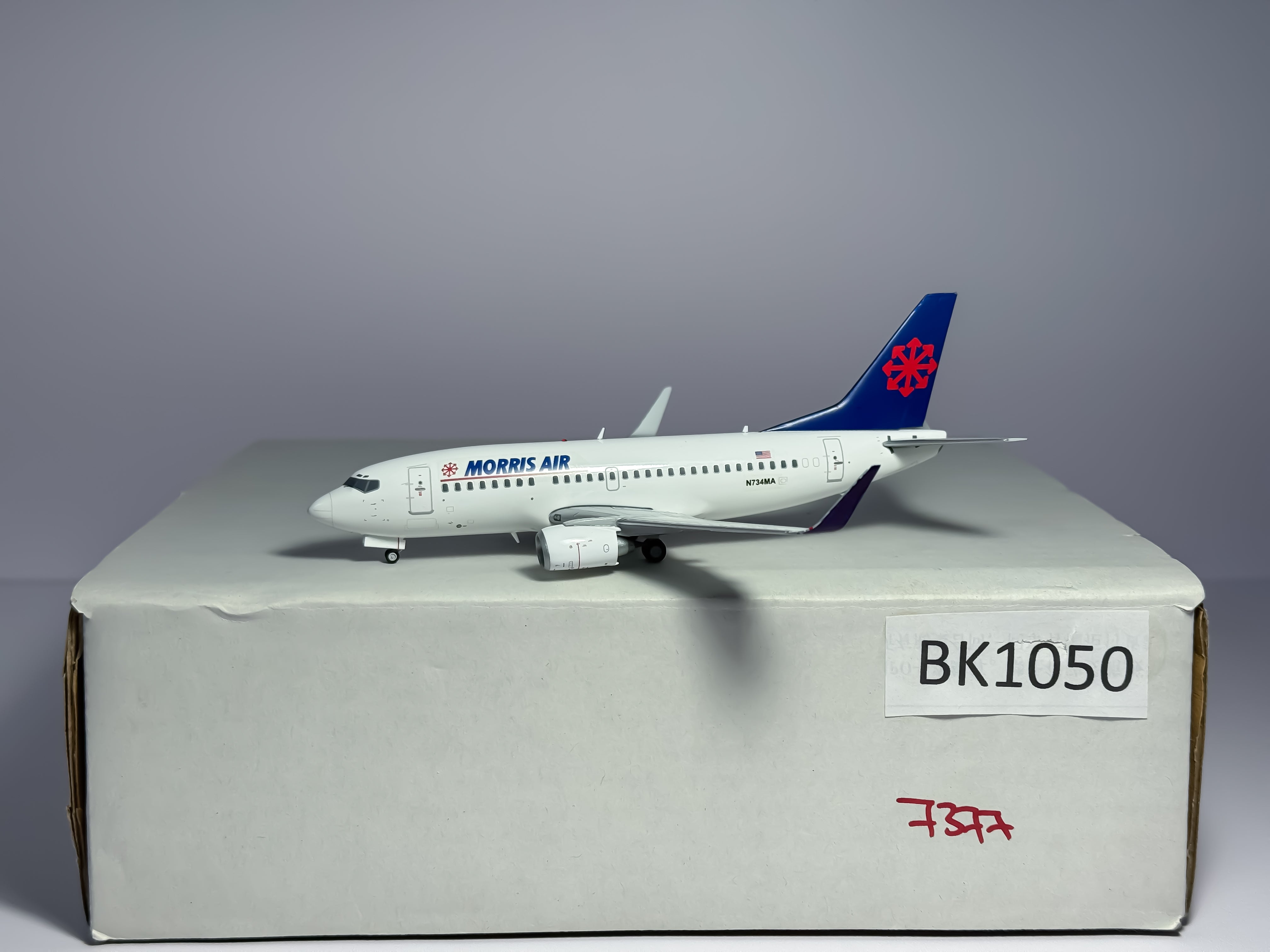 Morris Air Boeing 737-700 1:200 JC Wings N734MA (BK1050N734MA)