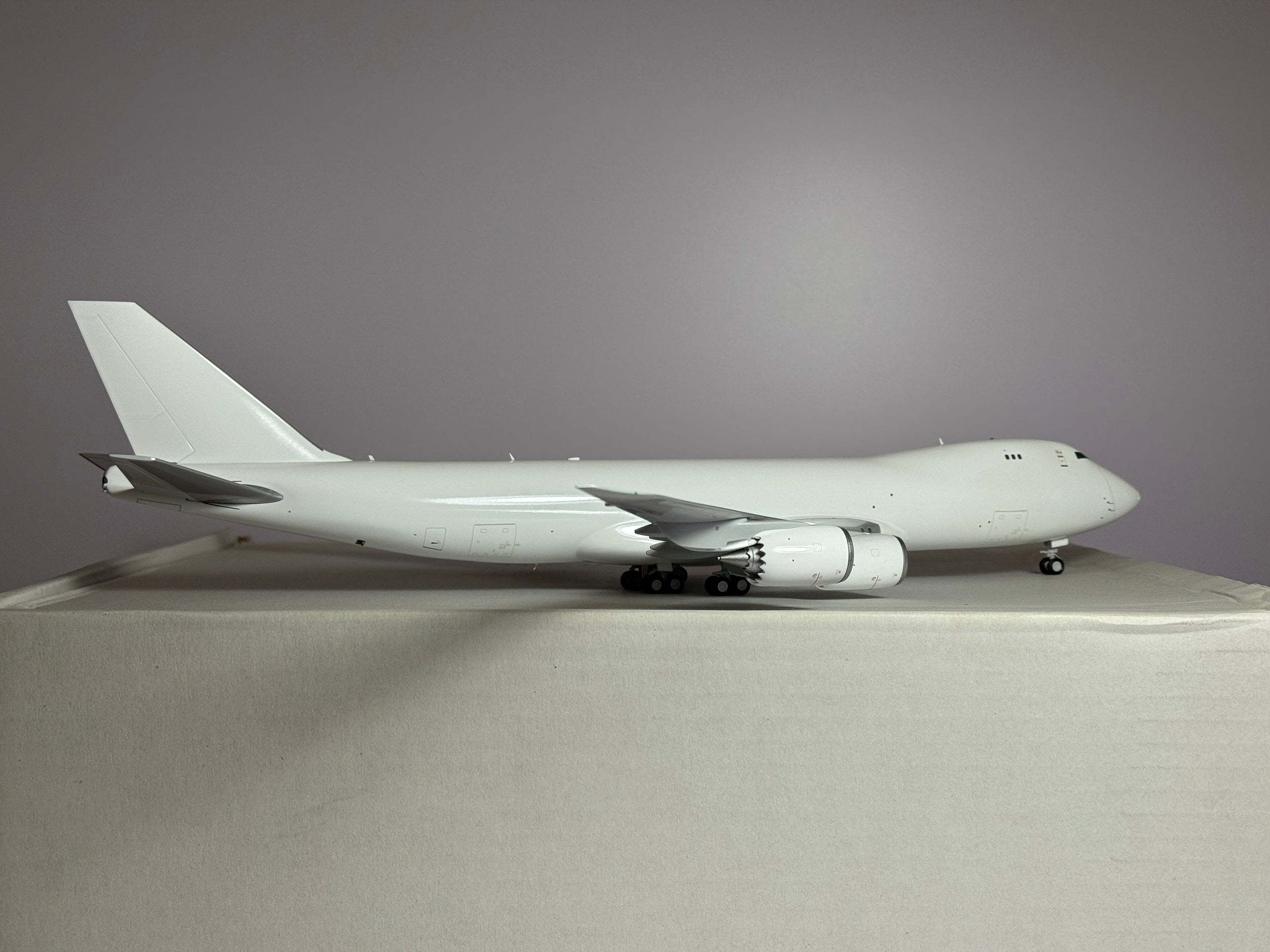 JC Wings 1:200 Blank Model Boeing 747-8F XX2170