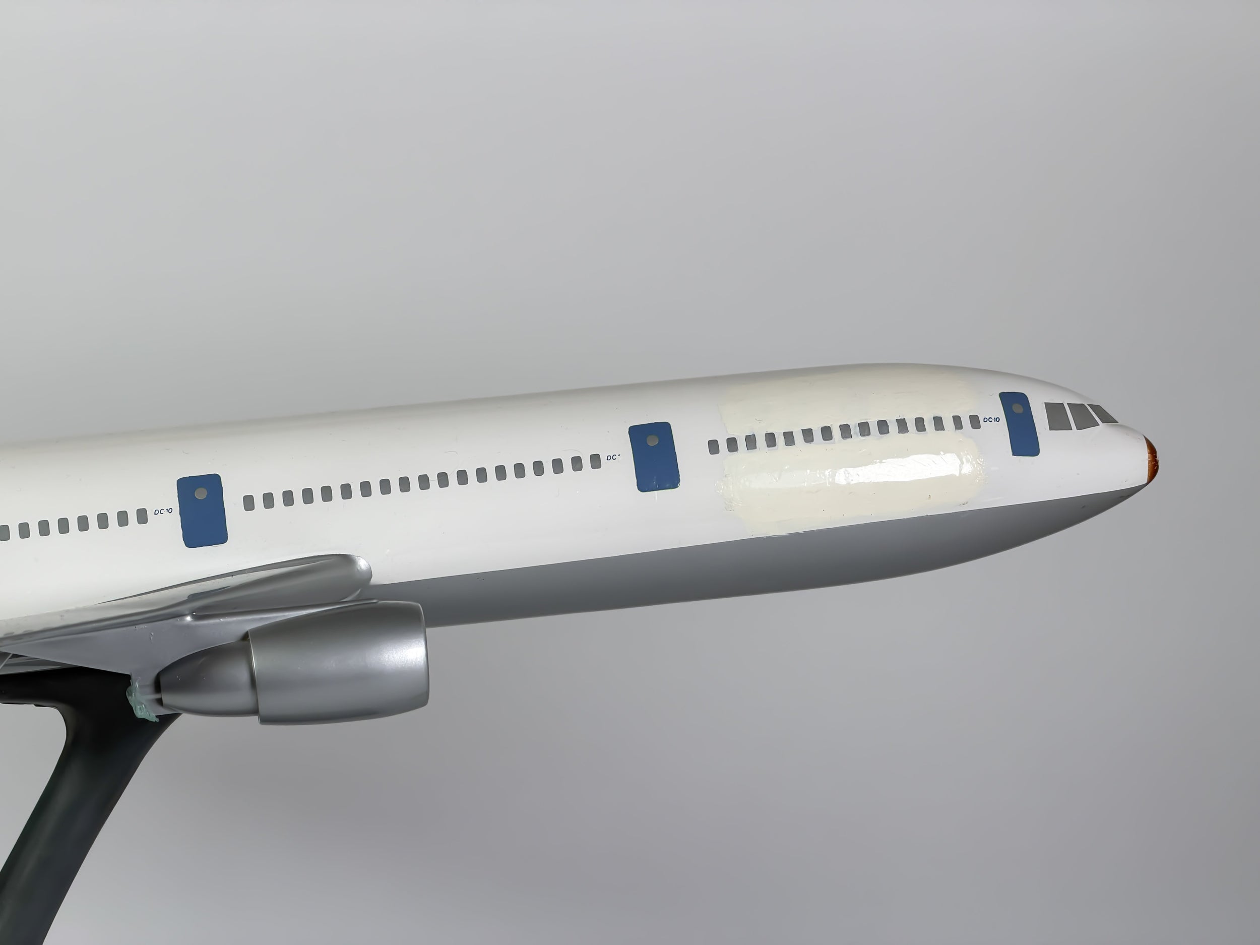 1:100 UTA McDonnell Douglas DC-10-30 (F-BTDA) | Bourbon Models