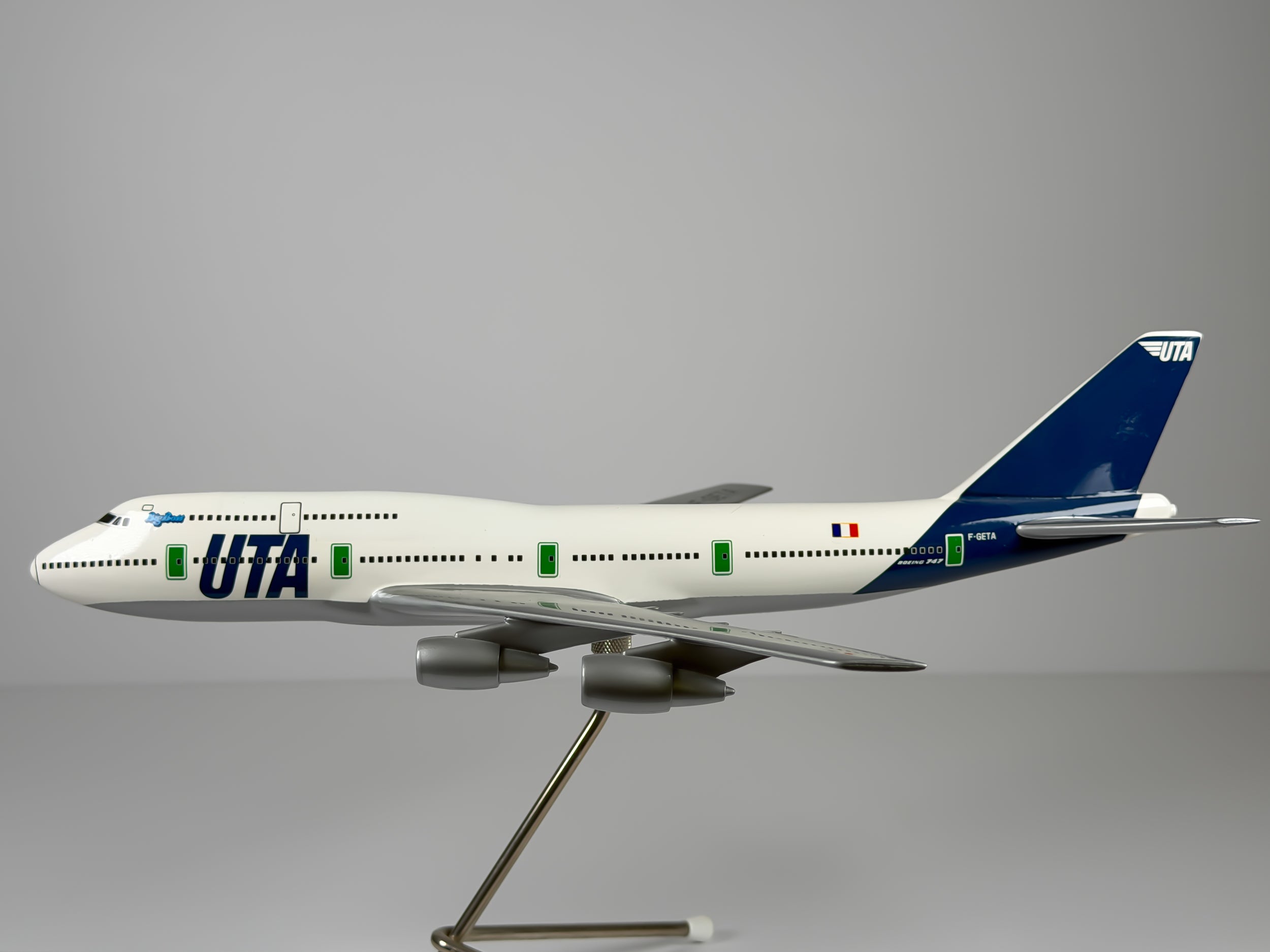 1:200 Union de Transports Aeriens (UTA) Boeing 747-200 (F-GETA) | Bourbon Models