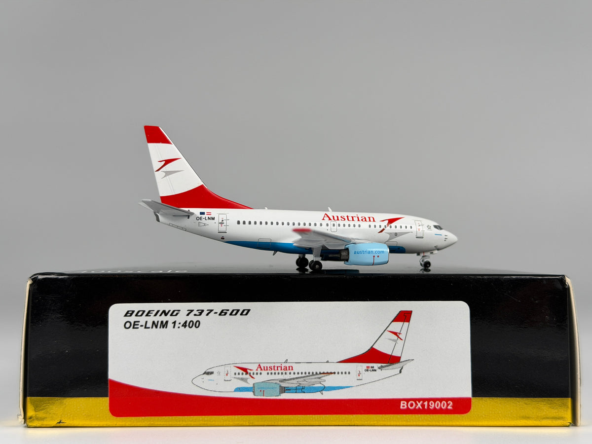 Austrian Airlines Boeing 737-600 1:400 Panda Models OE-LNM (BOX19002)